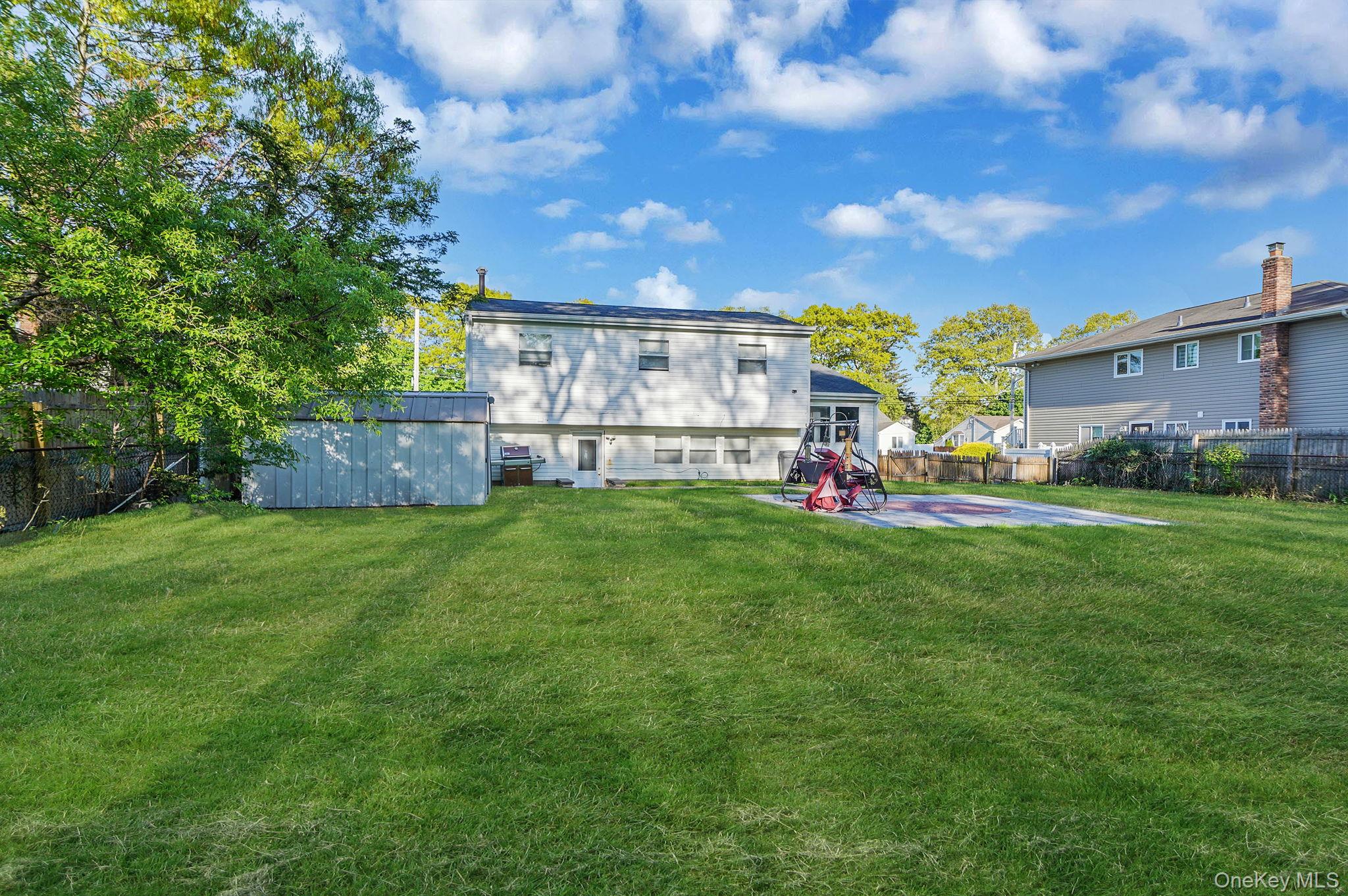 39 Superior Street Property Photo 28