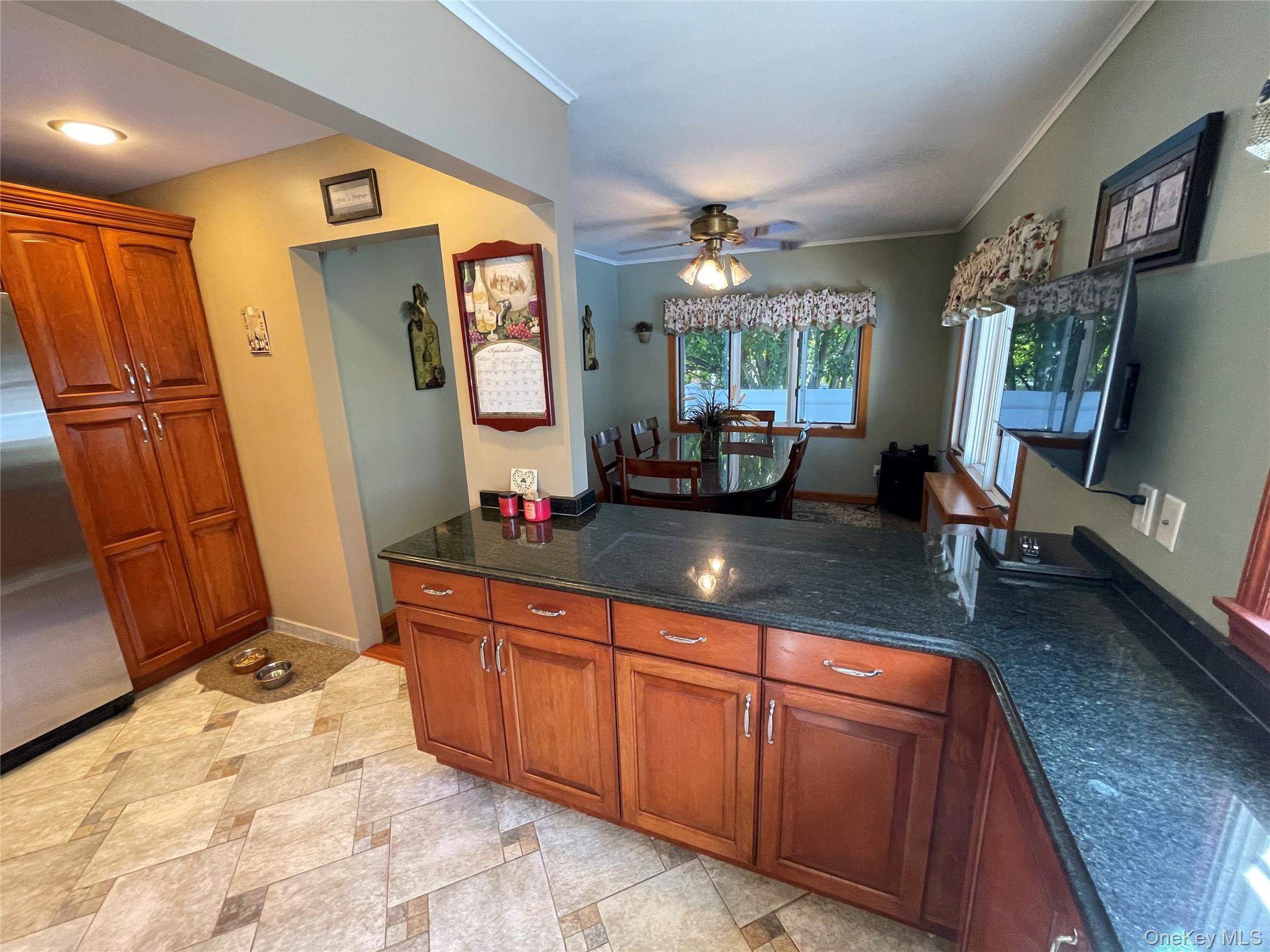361 S Clinton Avenue Property Photo 17
