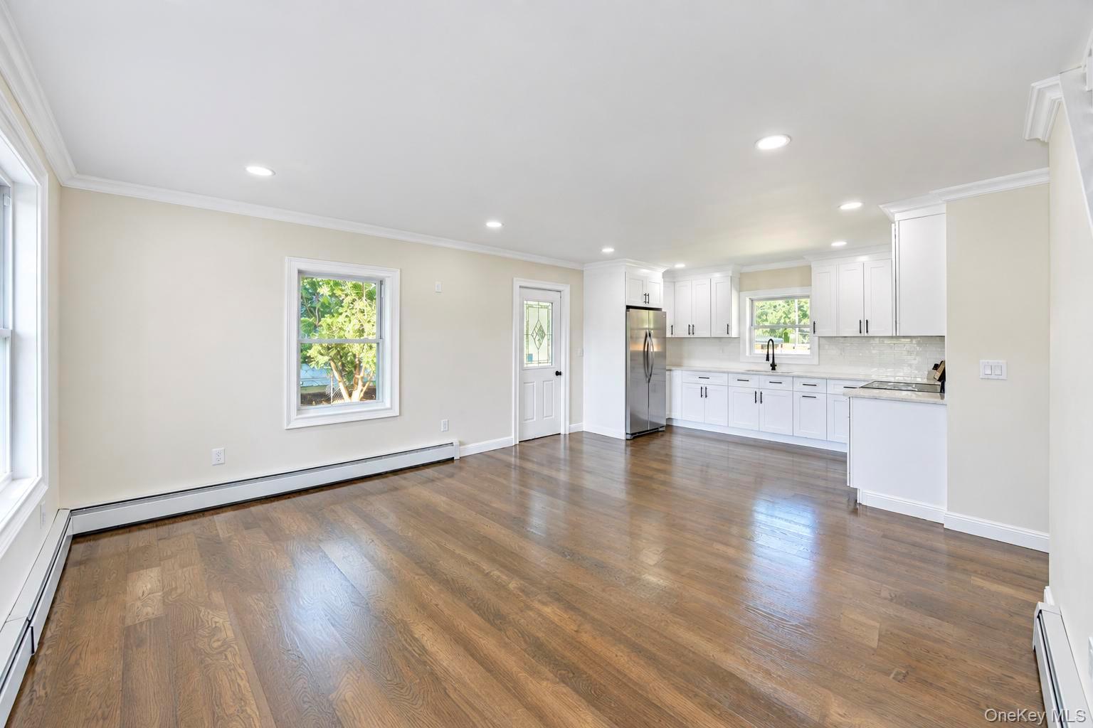 11 1st Place Property Photo 6