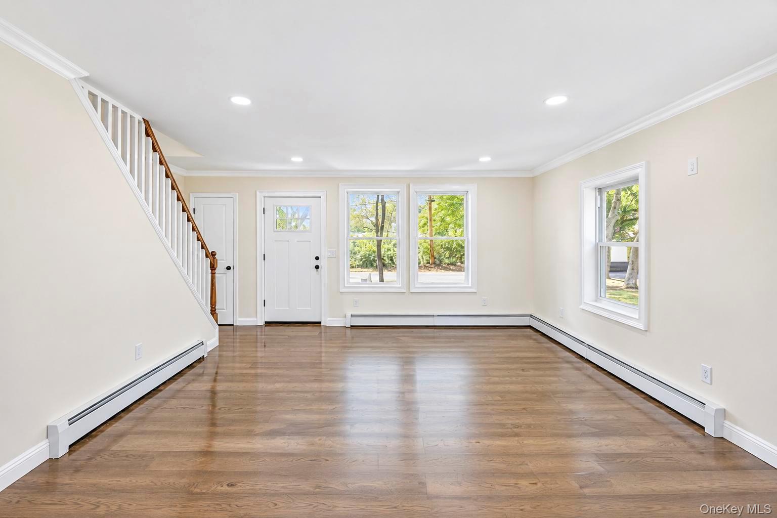 11 1st Place Property Photo 7