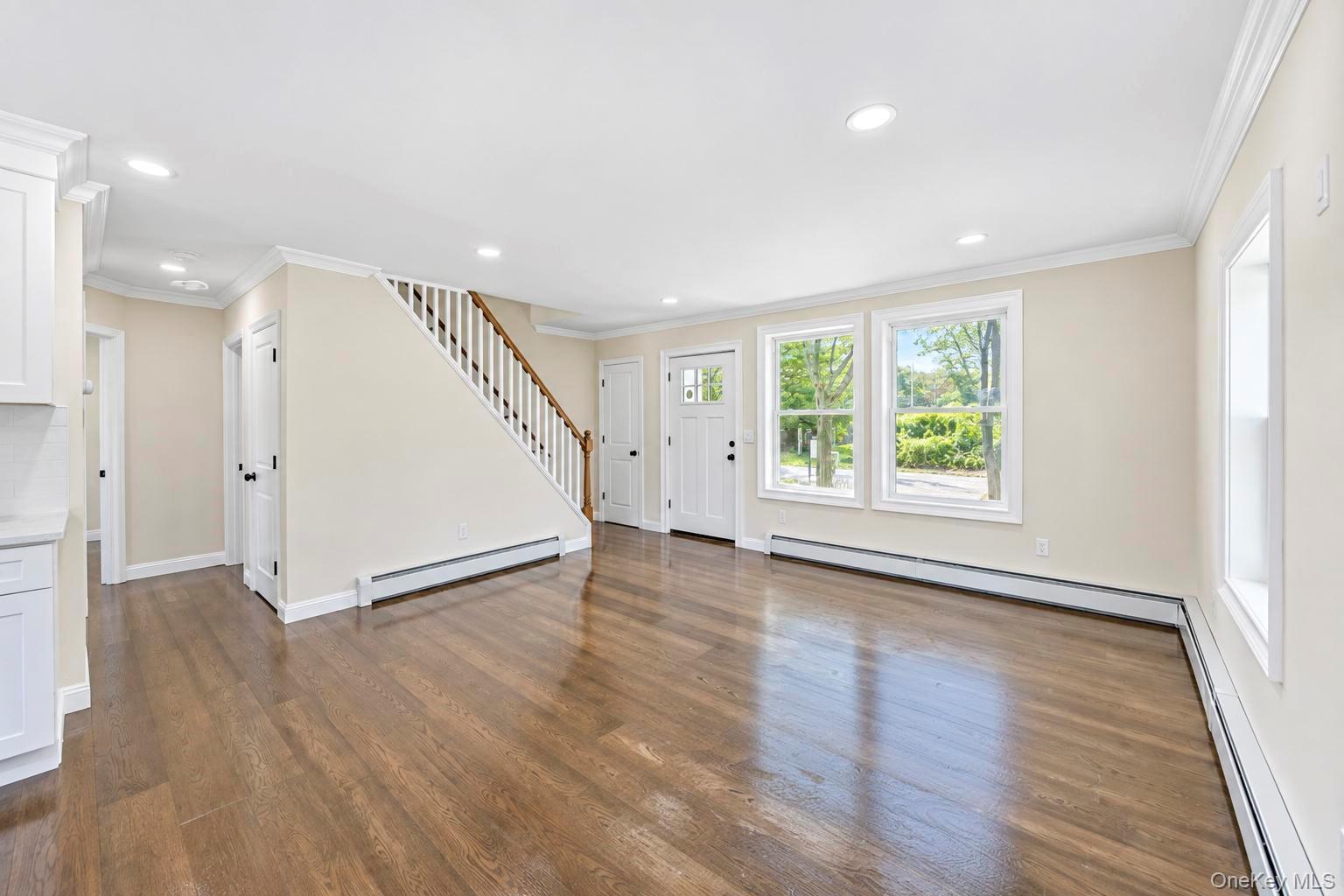 11 1st Place Property Photo 8