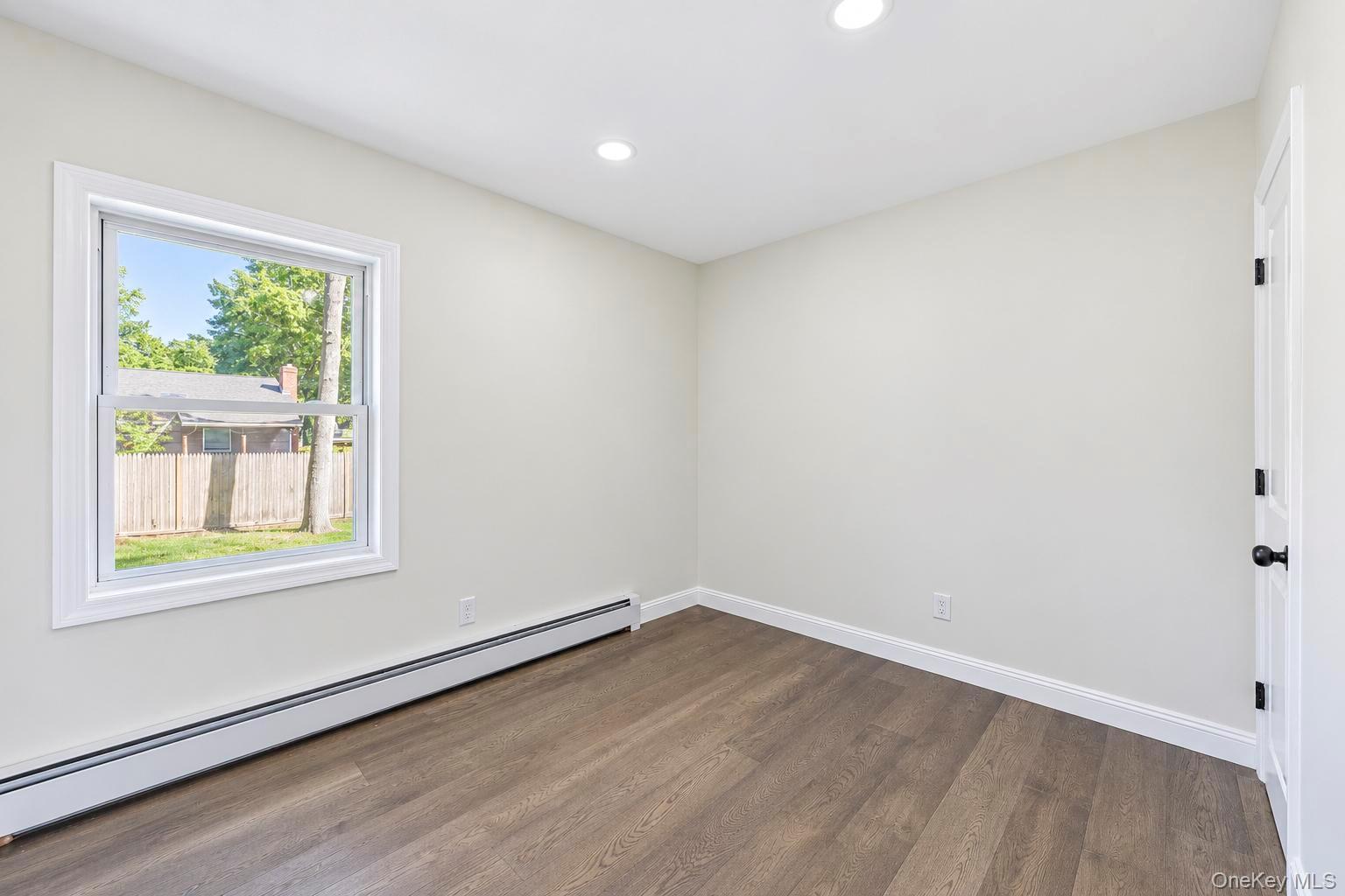 11 1st Place Property Photo 14