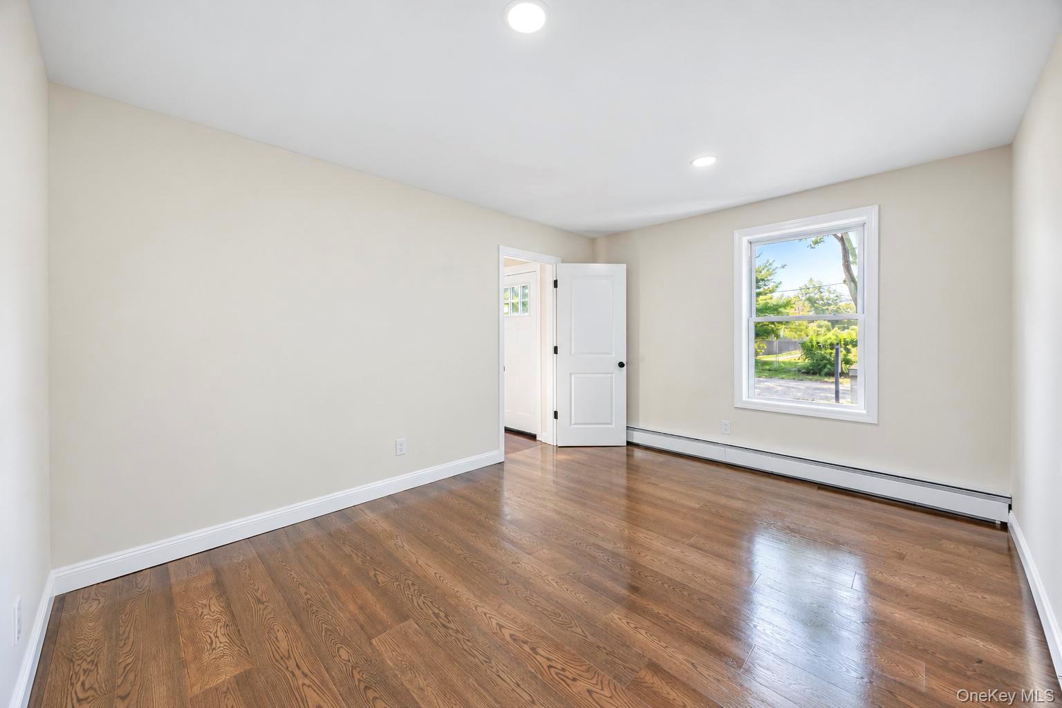 11 1st Place Property Photo 15