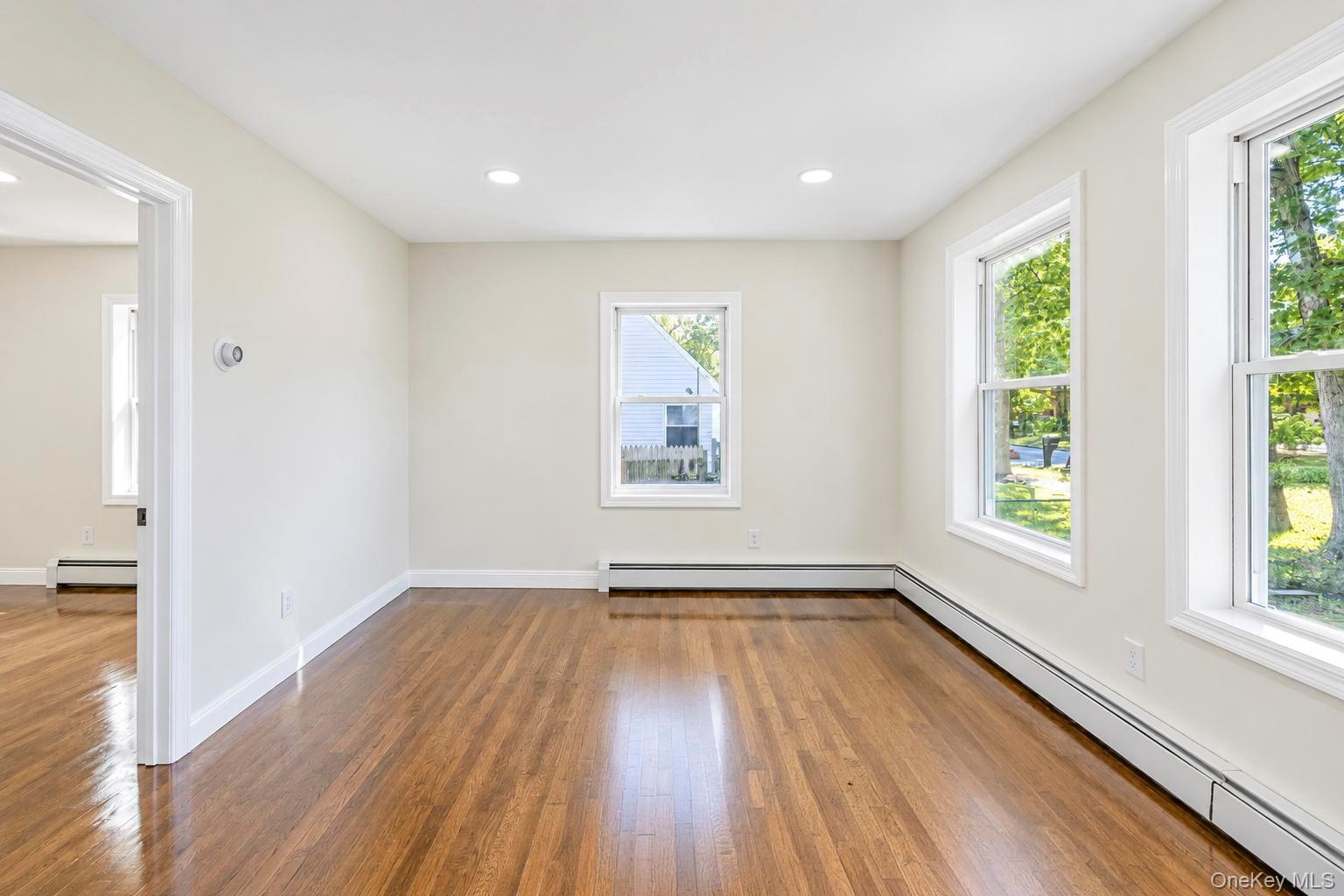 11 1st Place Property Photo 20
