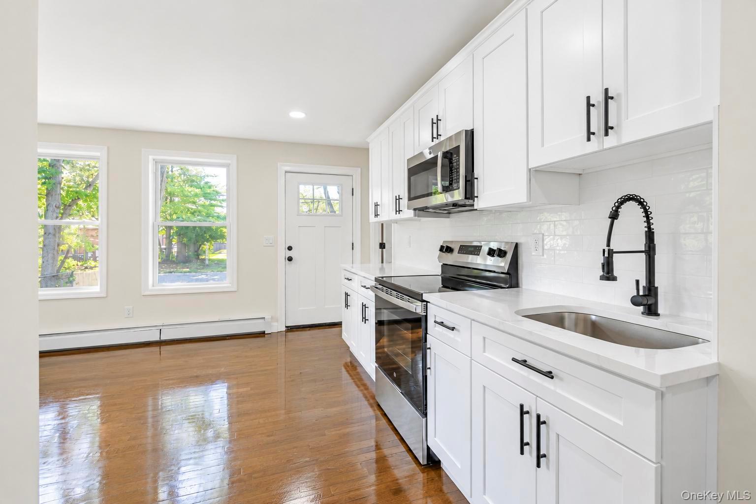 11 1st Place Property Photo 22
