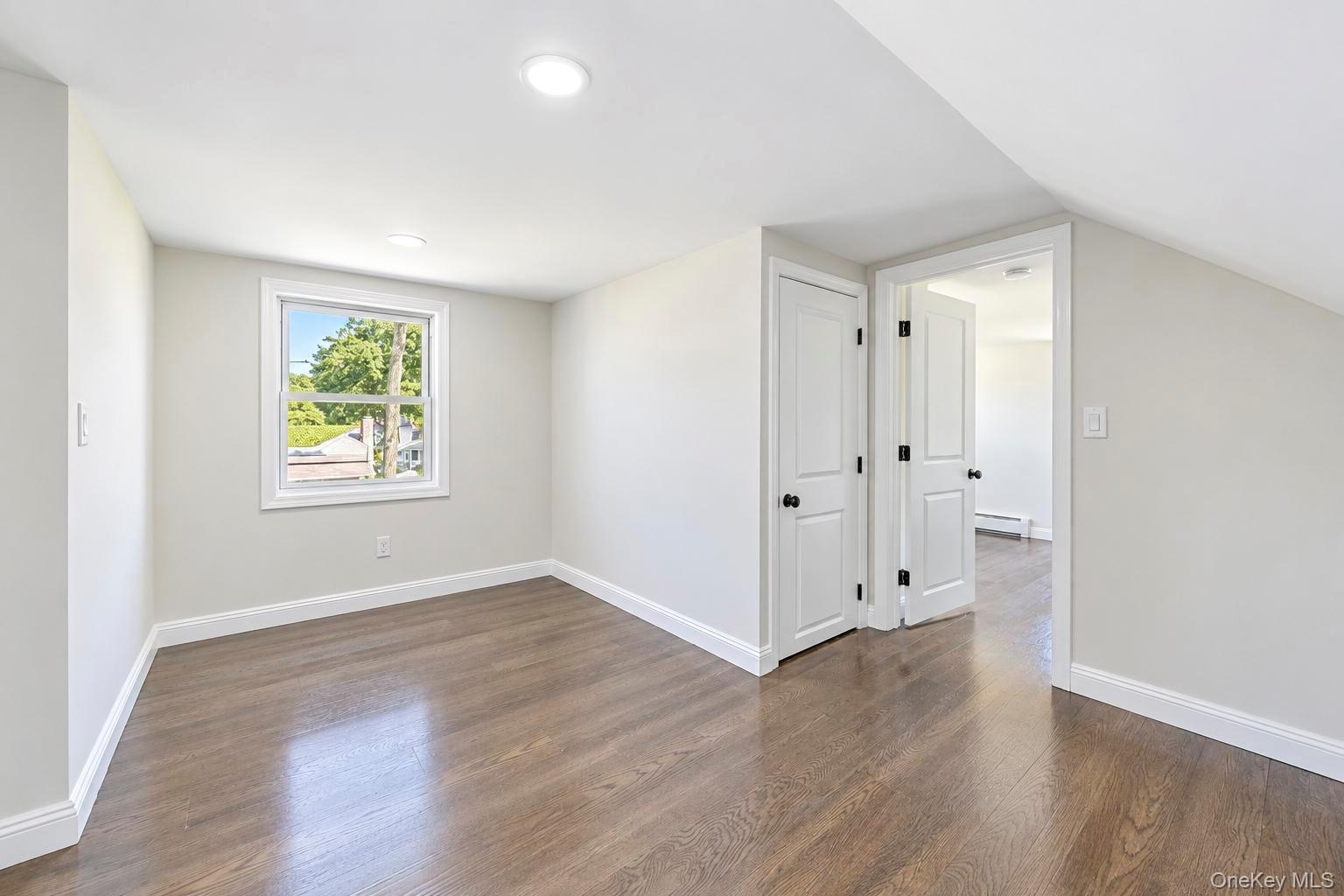 11 1st Place Property Photo 27