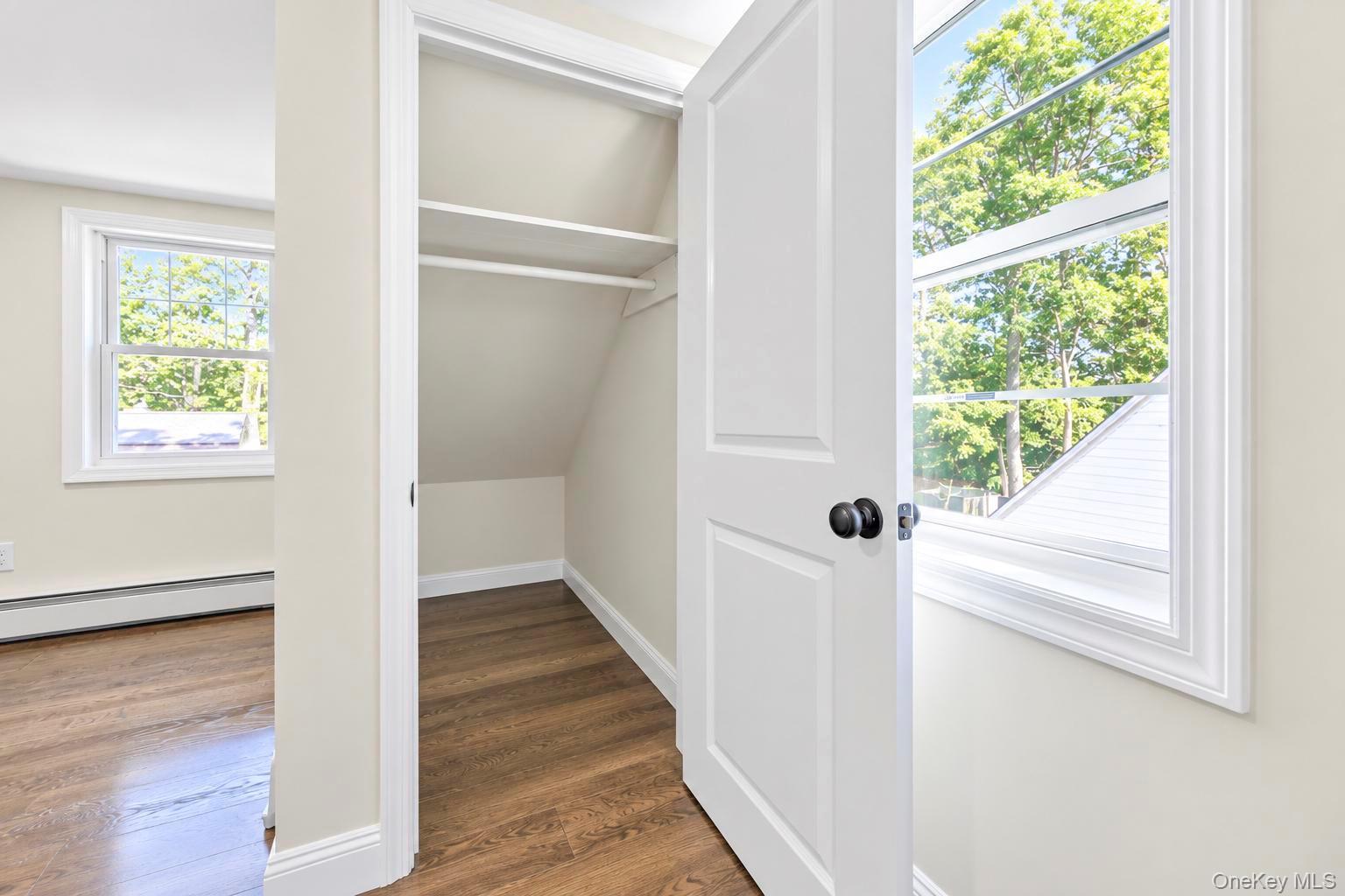 11 1st Place Property Photo 30
