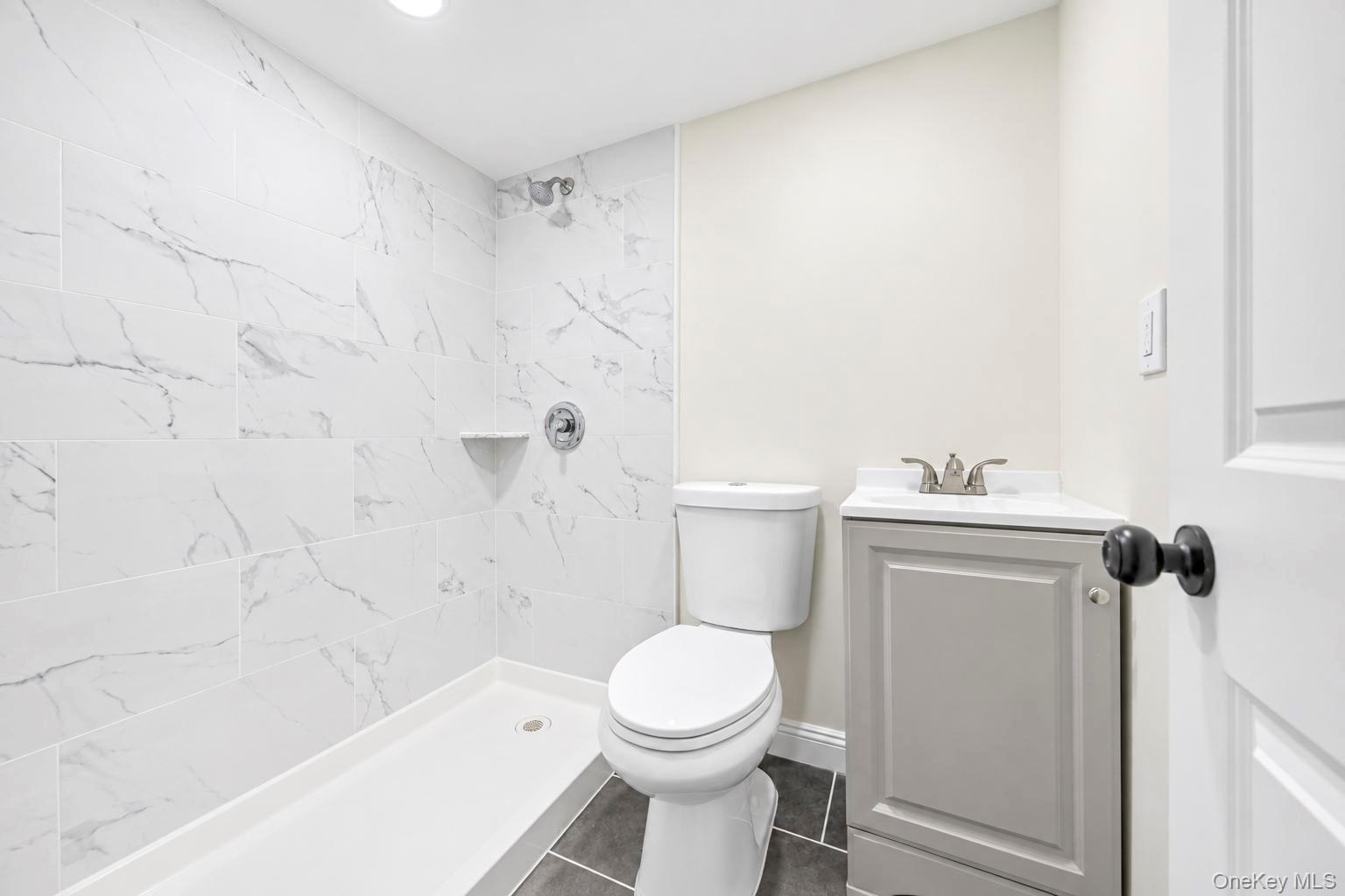 11 1st Place Property Photo 31