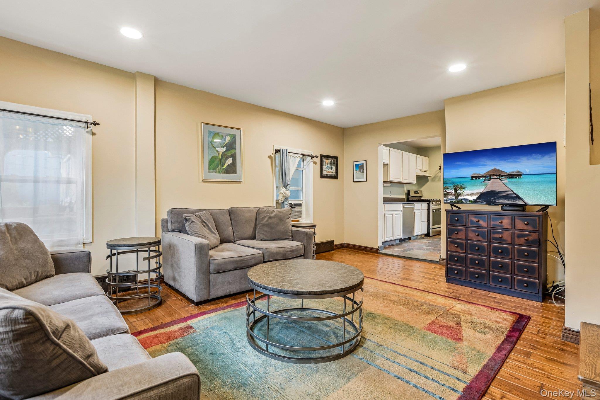 47 White Avenue Property Photo 2
