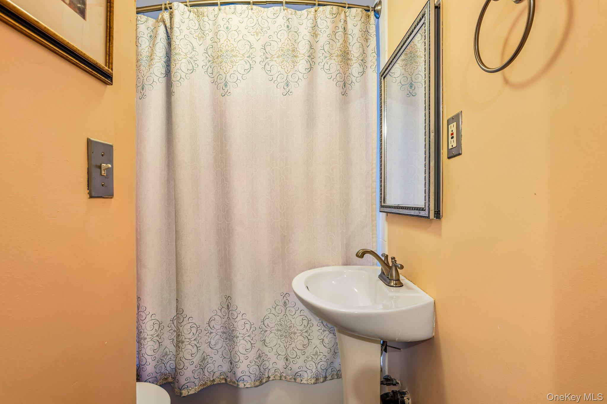 47 White Avenue Property Photo 19
