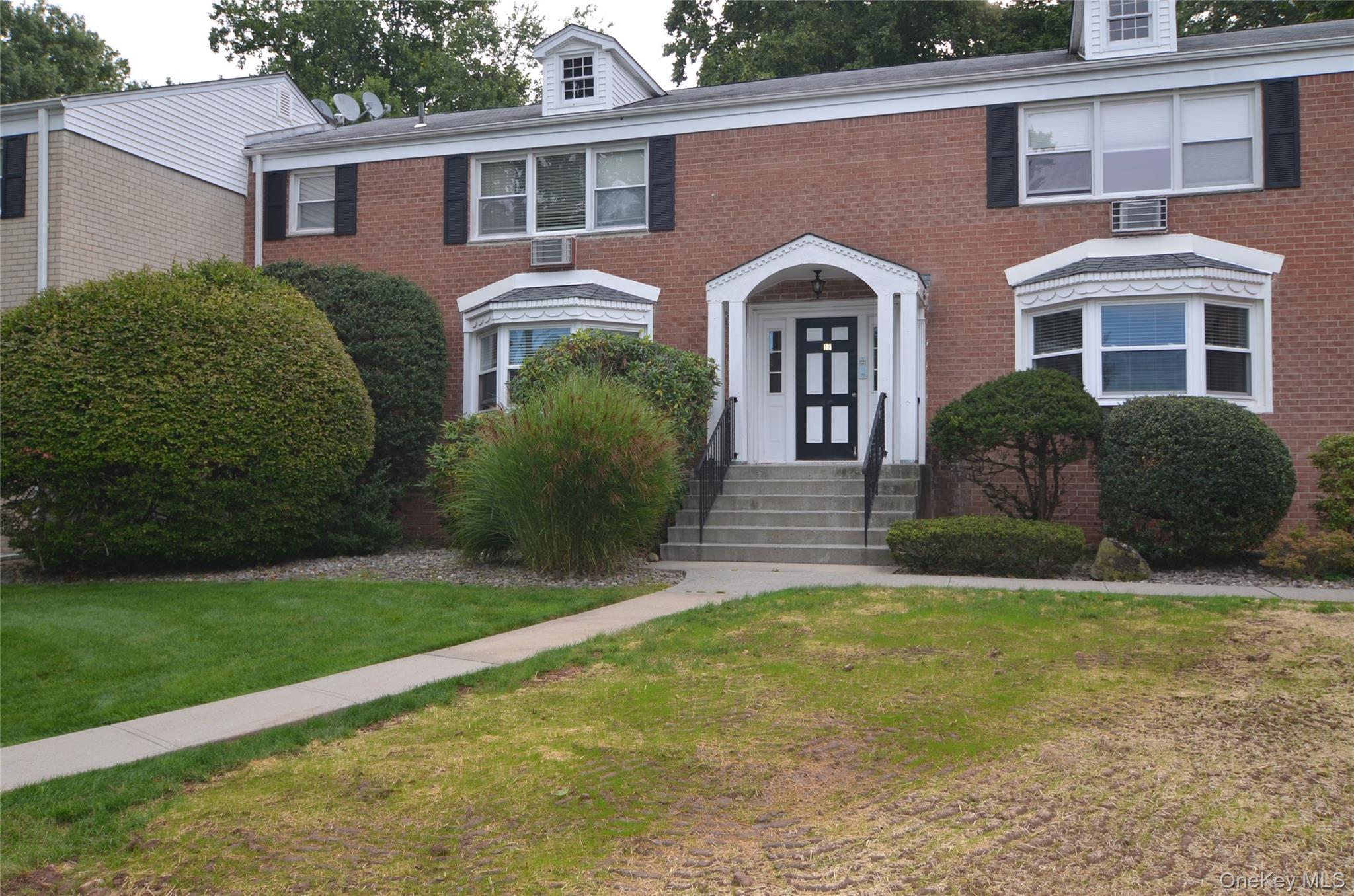 13 Lenox Court 911 Property Photo 2