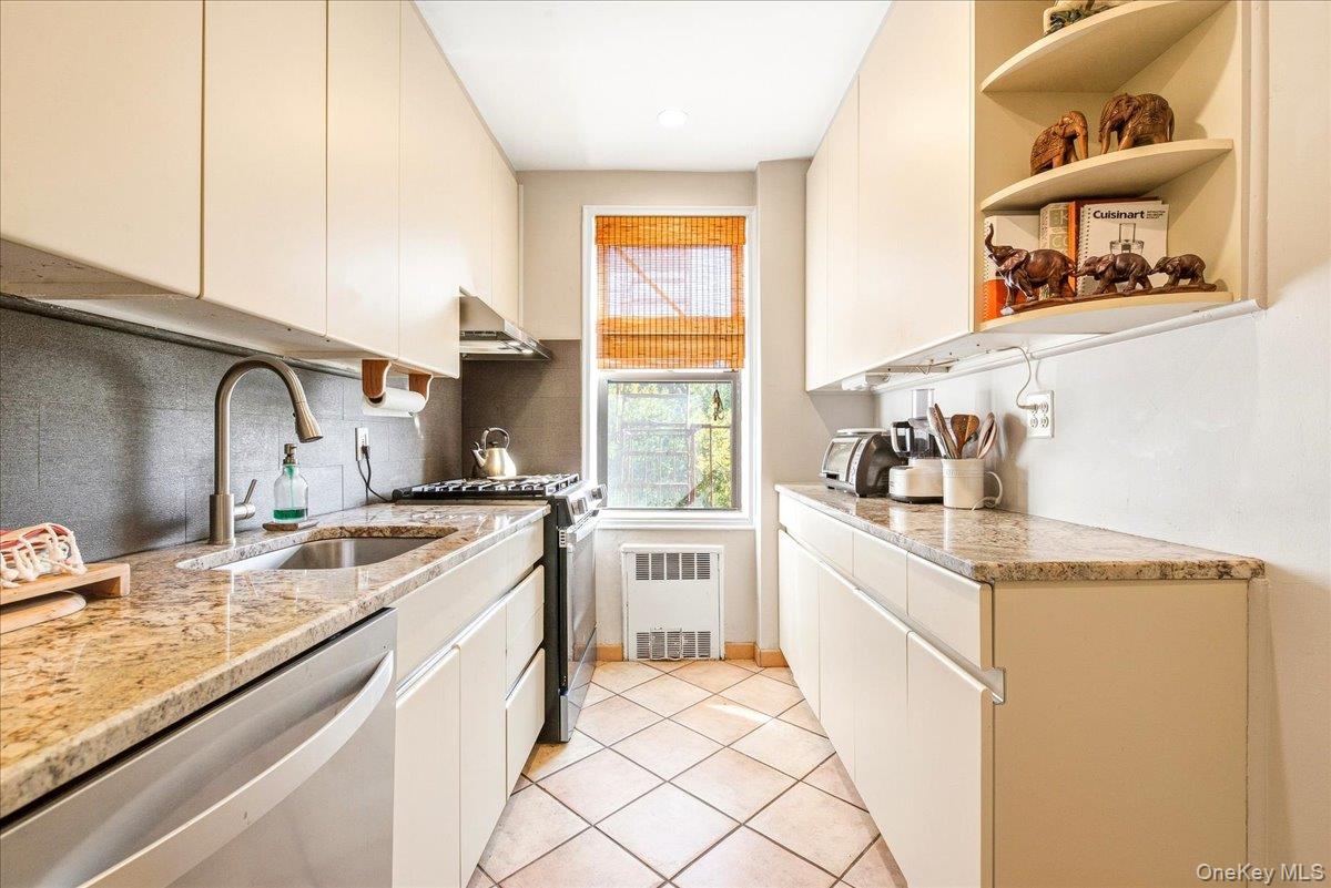 102-32 65th Avenue A44 Property Photo 6