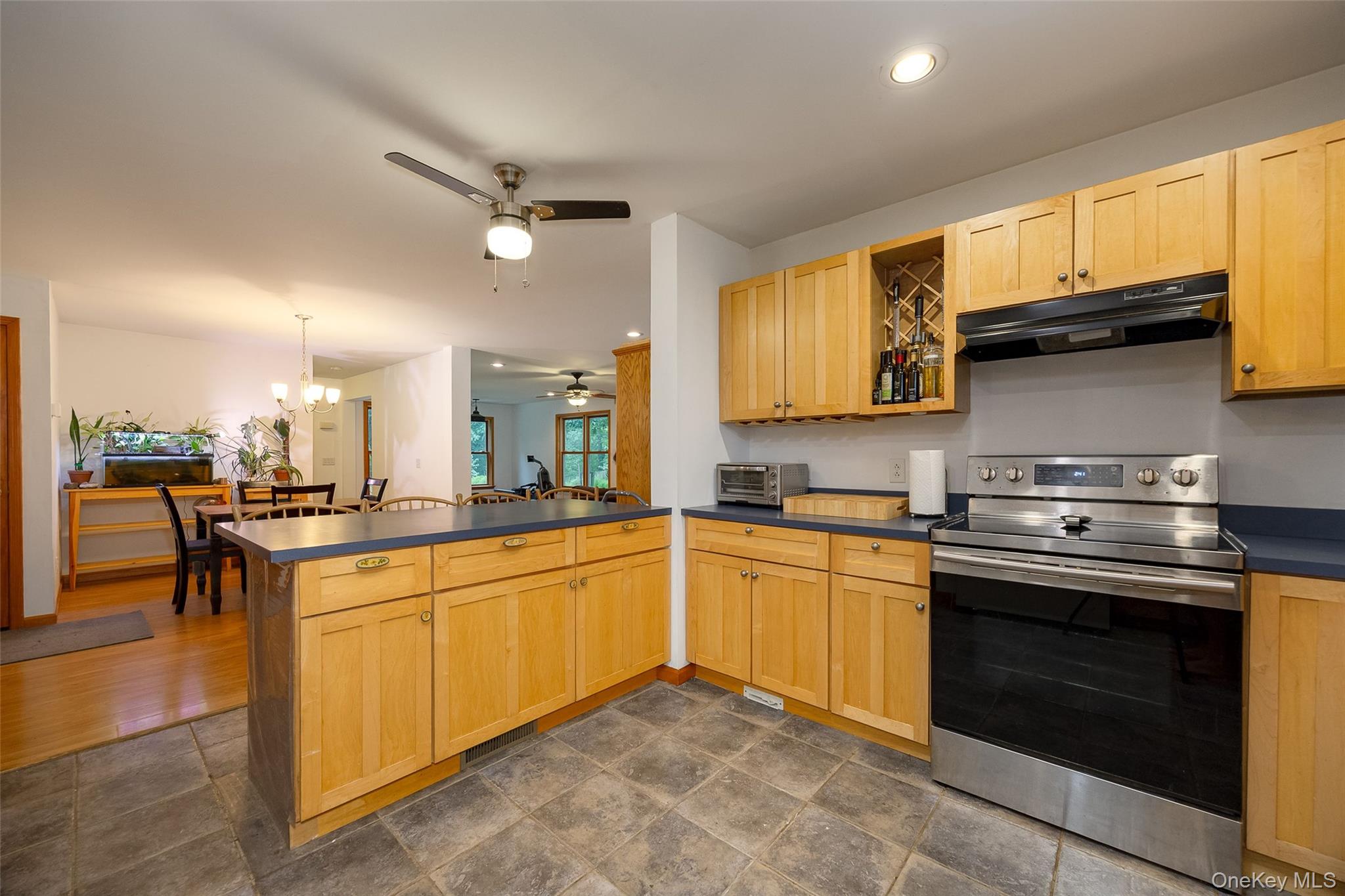 428 Clinton Hollow Road Property Photo 4