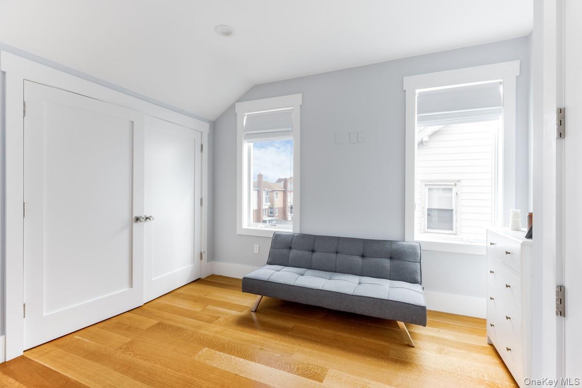 176 Beach 127th Street 176b Property Photo 12