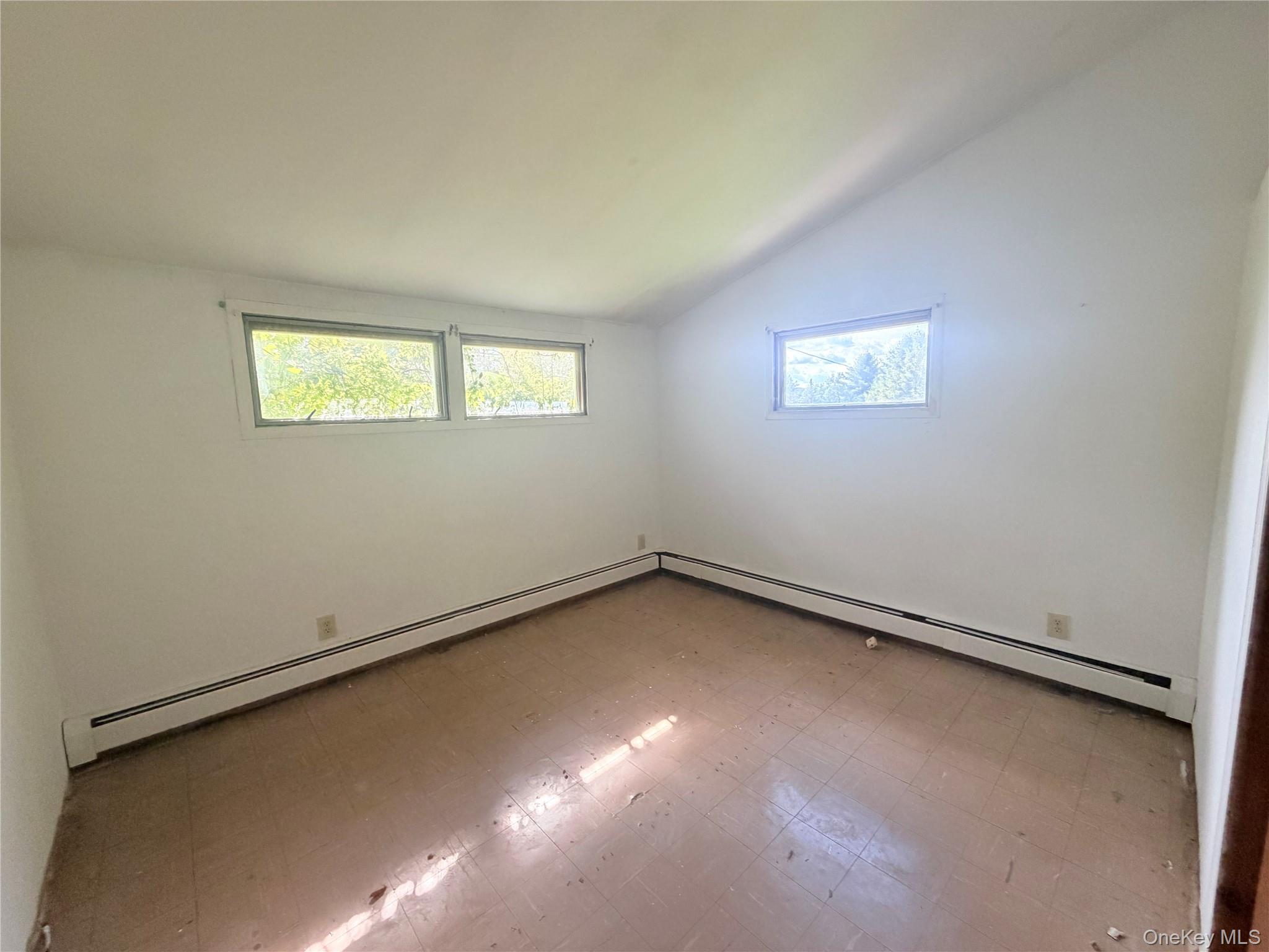 25 Miles Property Photo 7