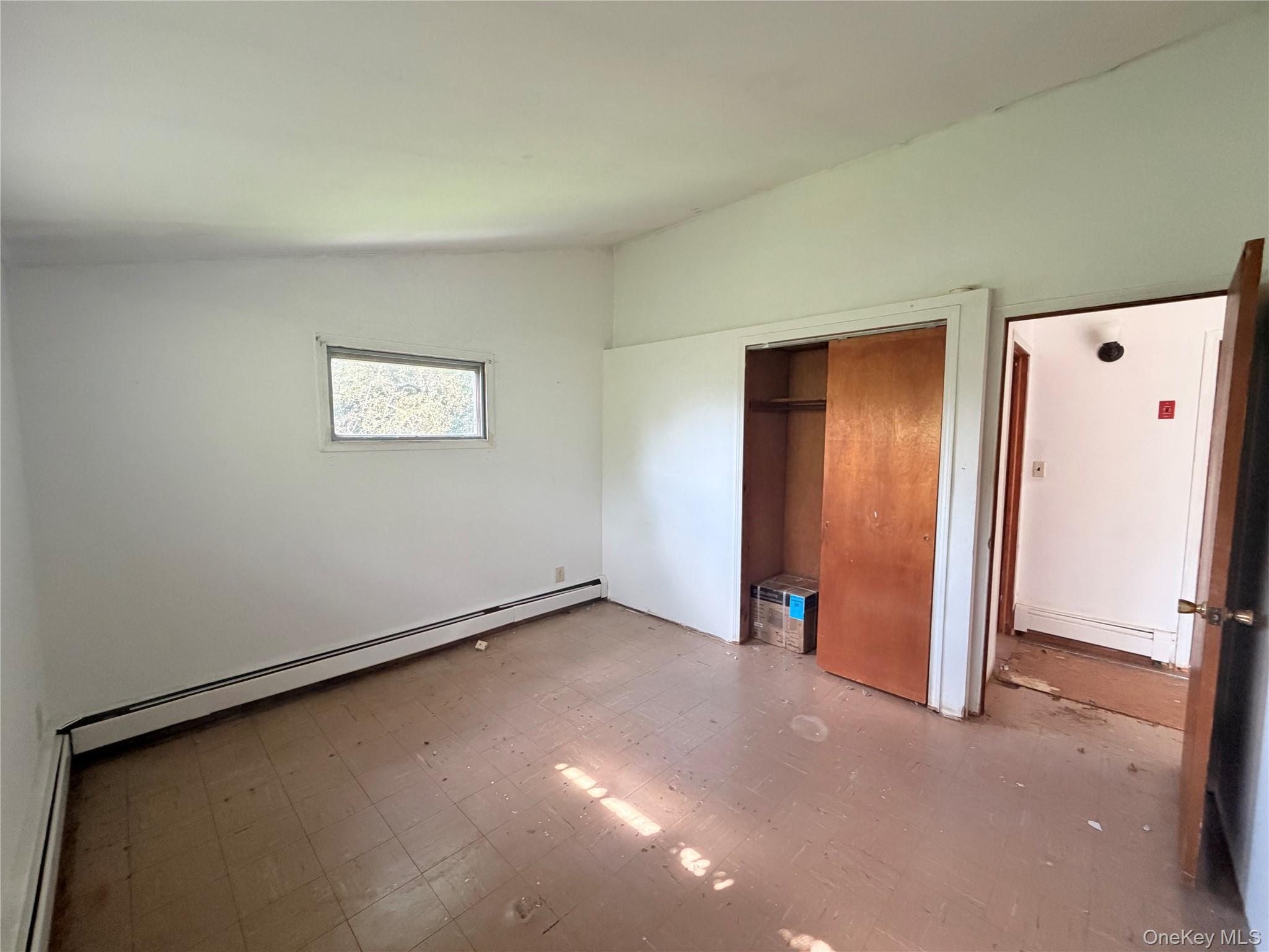 25 Miles Property Photo 8