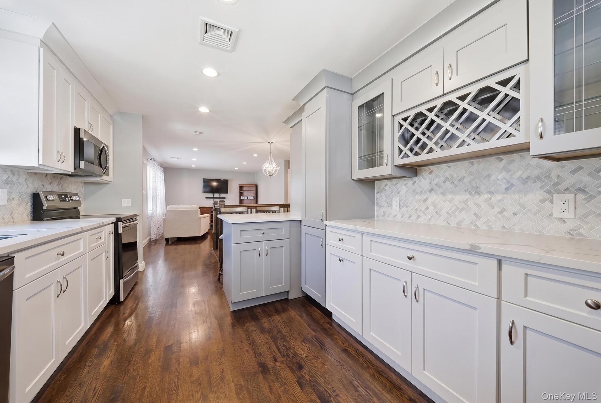 18 Devon Road Property Photo 8