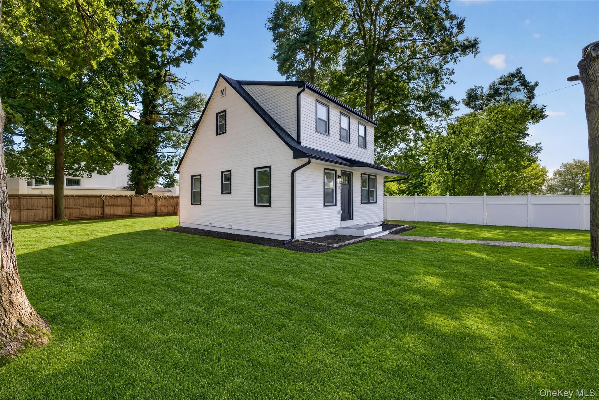 10 Harrison Drive Property Photo 3