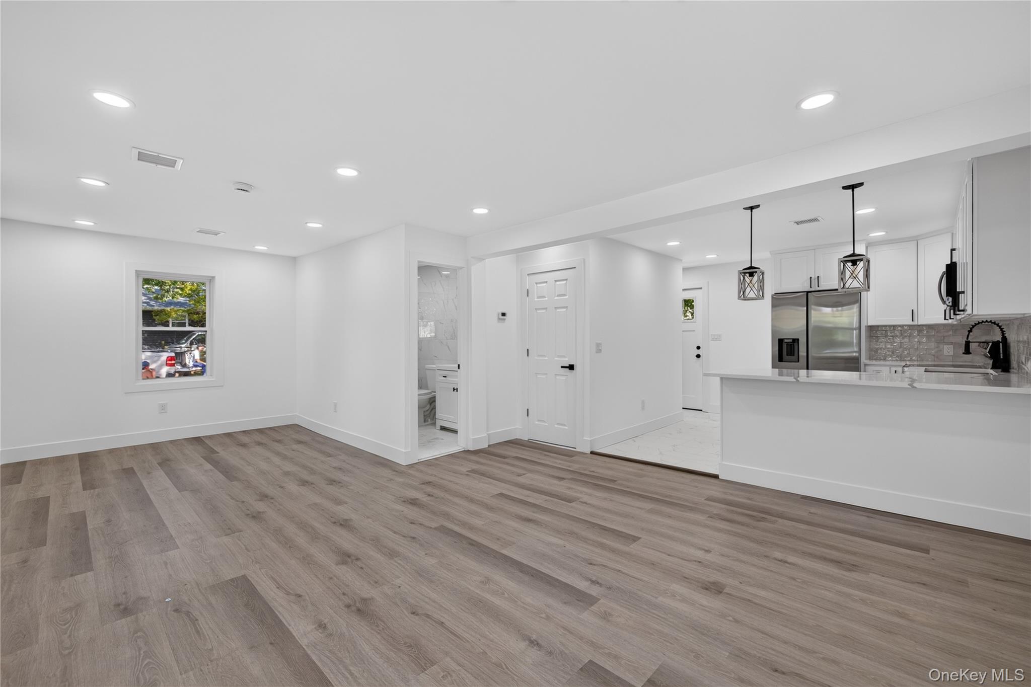 10 Harrison Drive Property Photo 8
