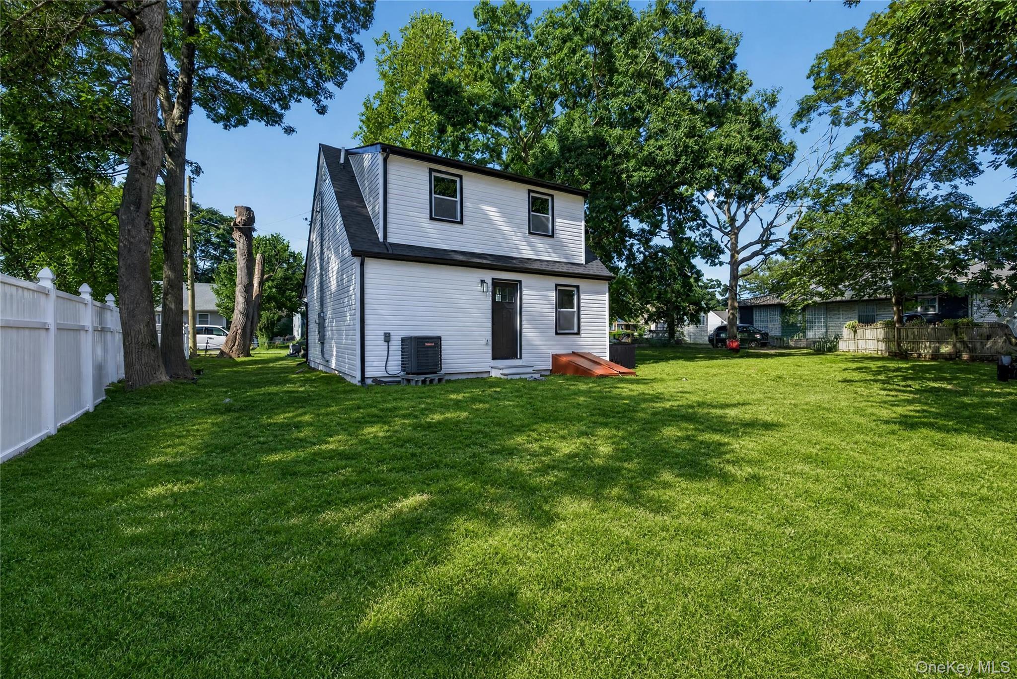 10 Harrison Drive Property Photo 29