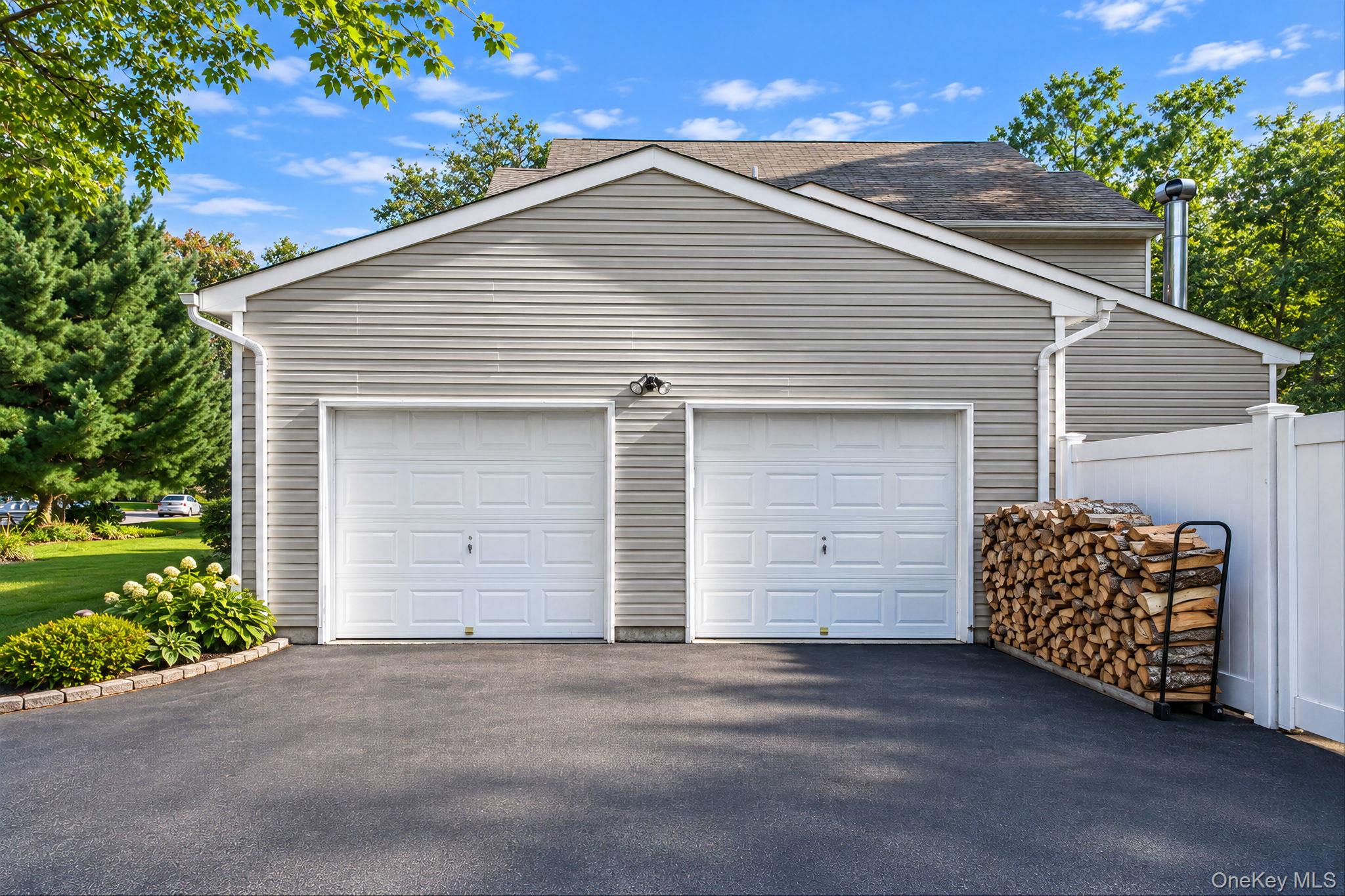 8 Sommerset Drive Property Photo 8