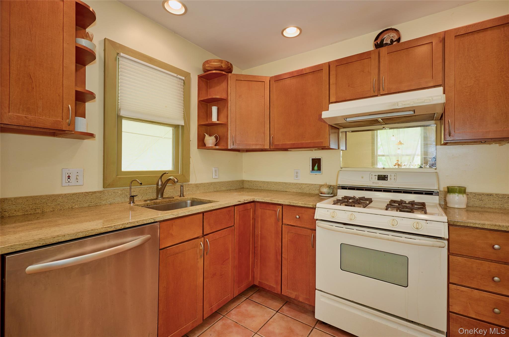 17 Merriewold Lane Property Photo 15