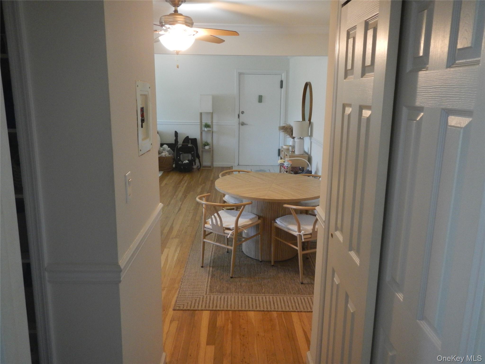 200 Merrick Road H Property Photo 18