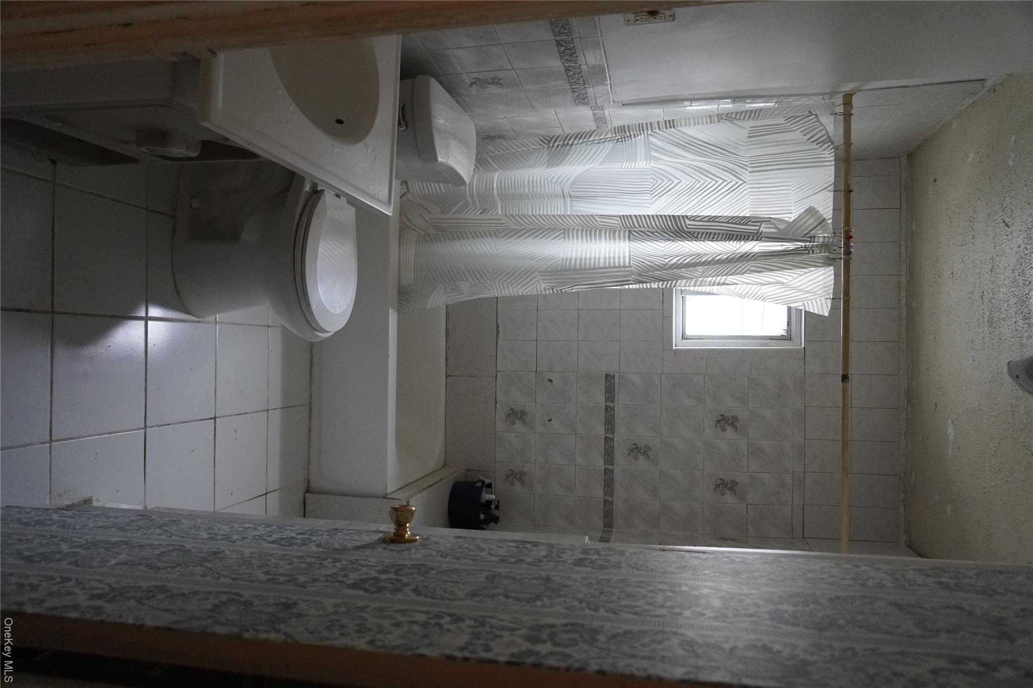 4350 Grace Avenue Property Photo 20