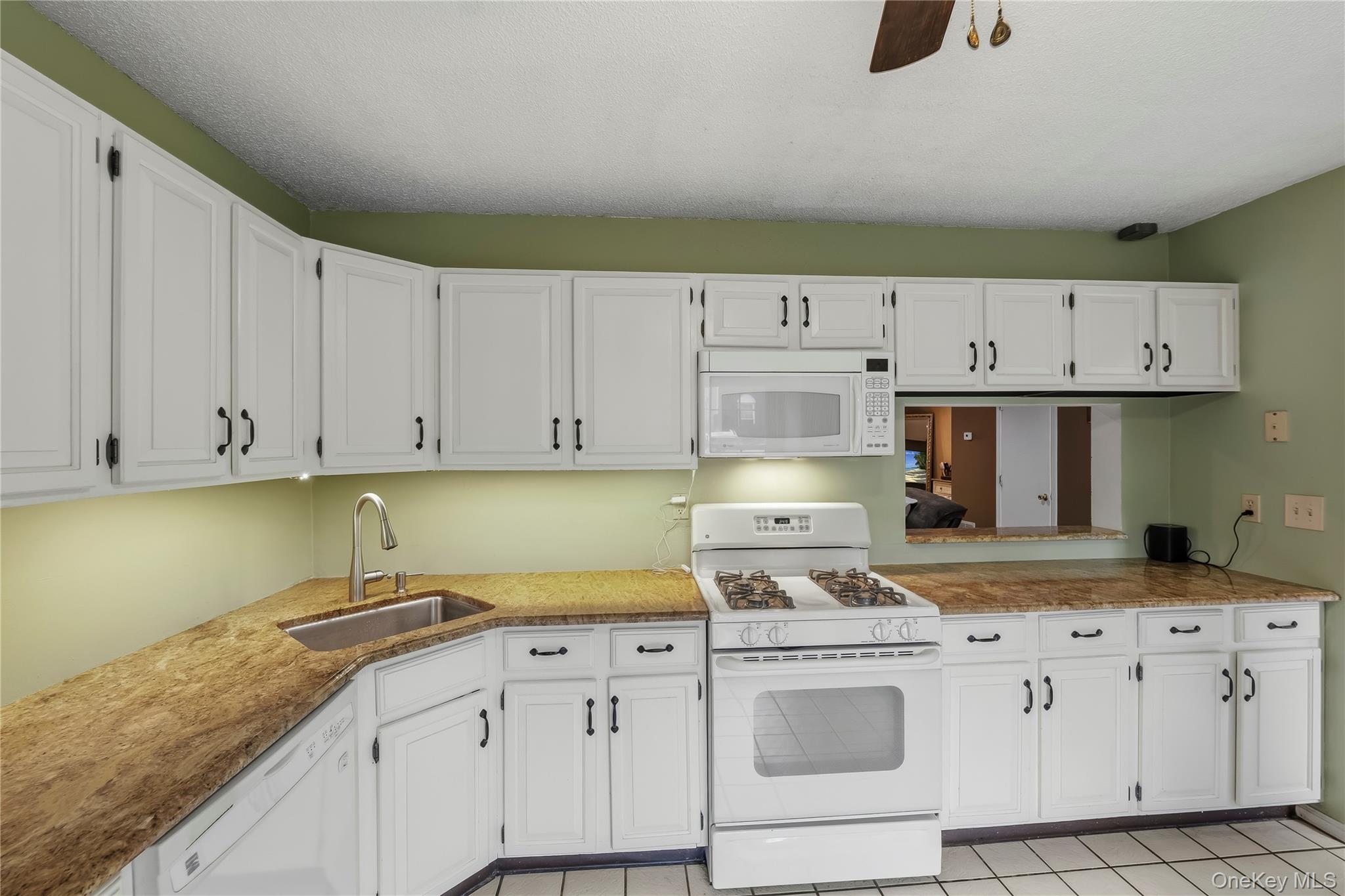 30 Winchester Avenue Property Photo 14