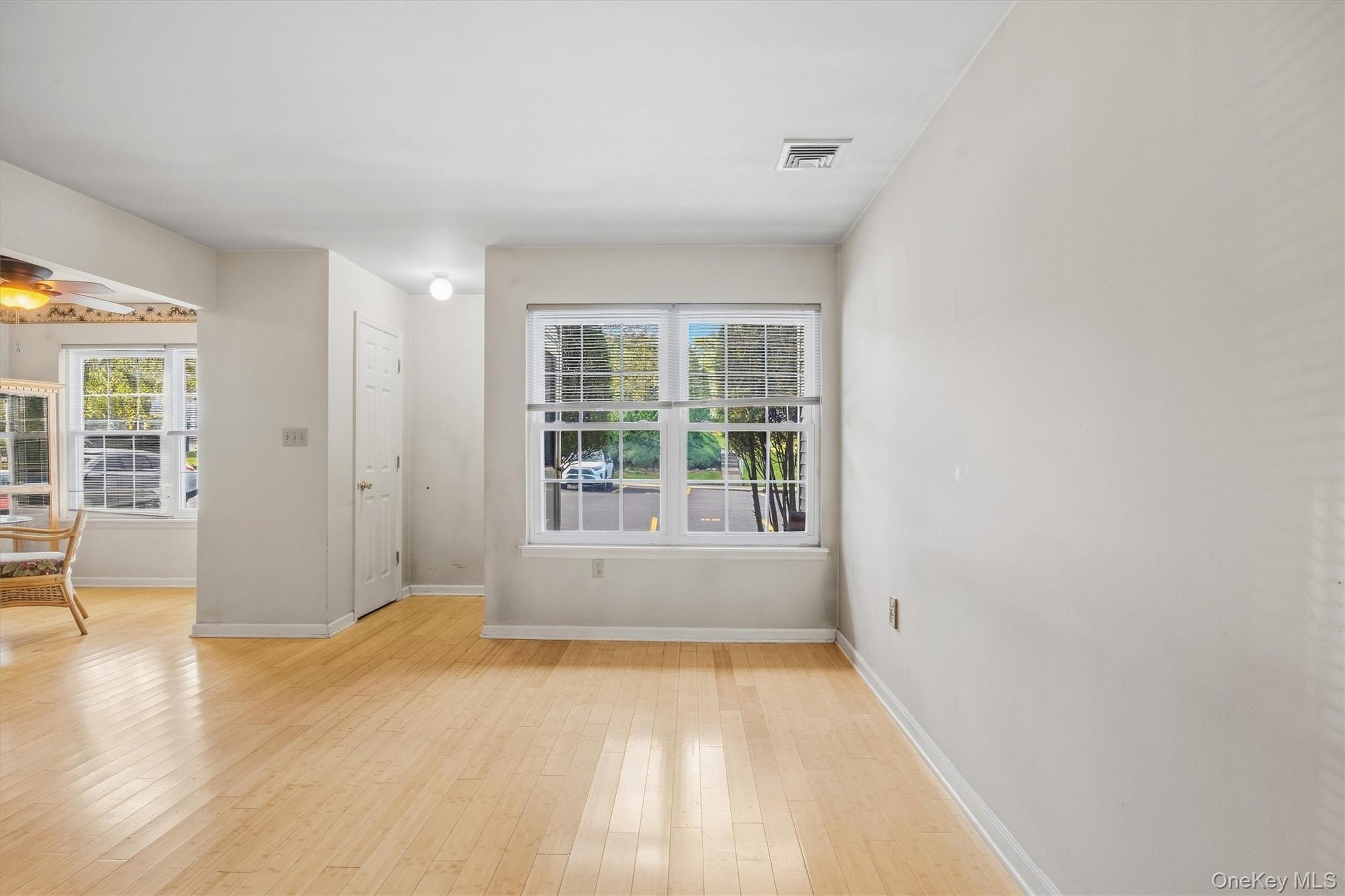 91 Jimal Drive Property Photo 8