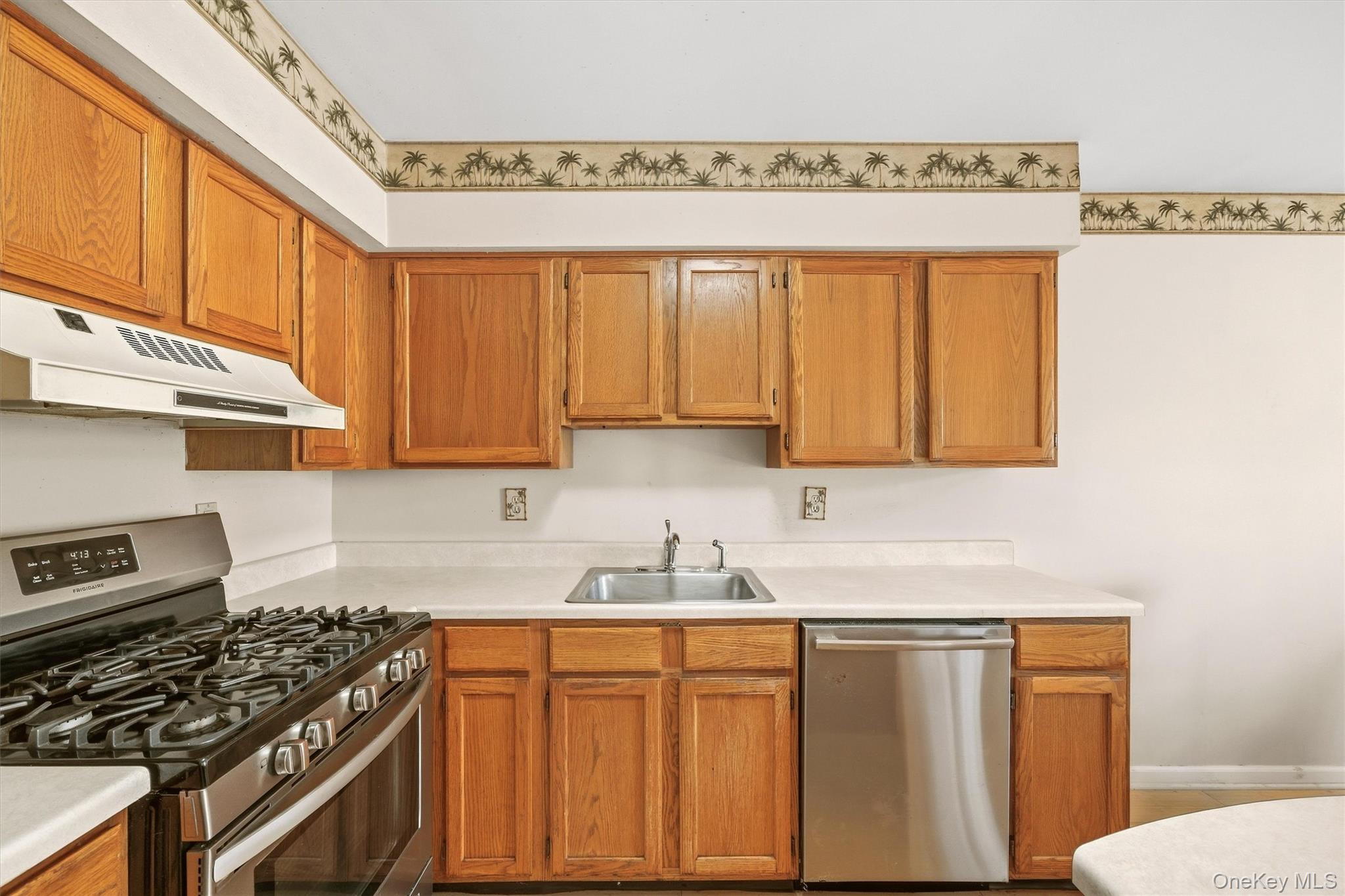 91 Jimal Drive Property Photo 11
