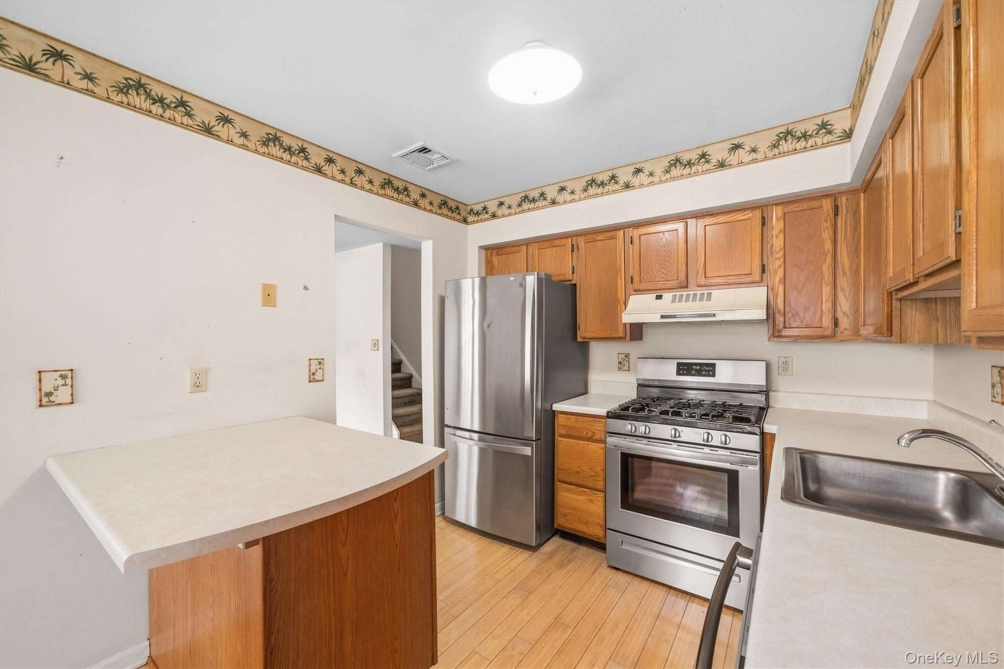 91 Jimal Drive Property Photo 14