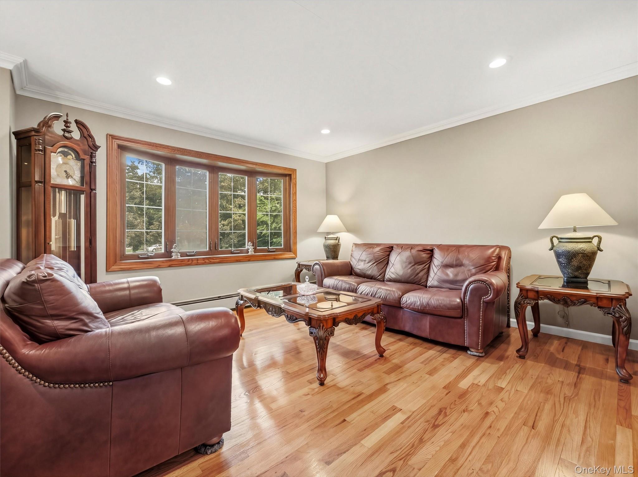 14 Karl Court Property Photo 6