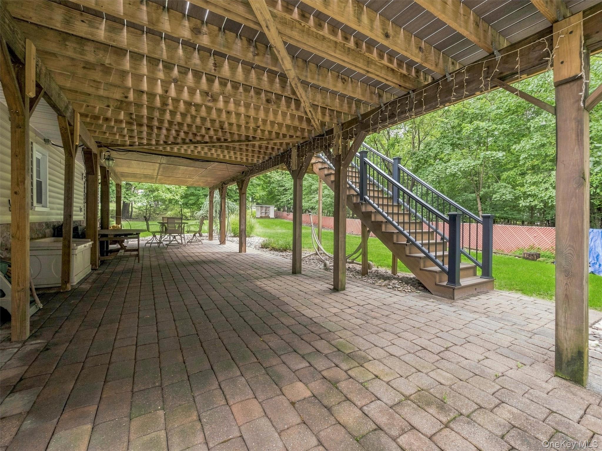 14 Karl Court Property Photo 37