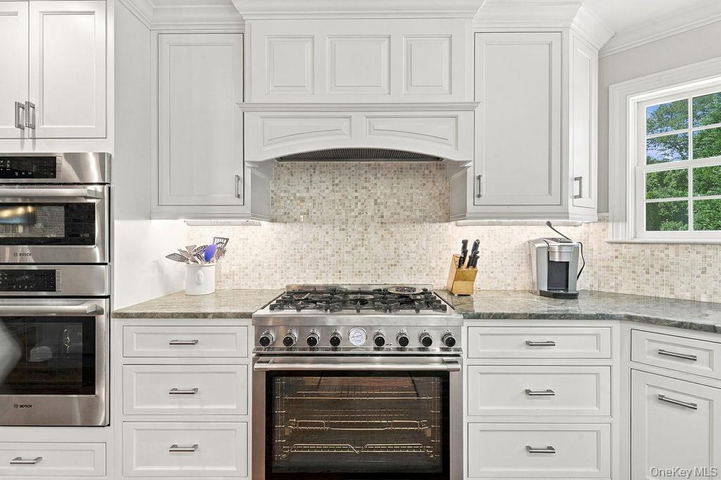 4 Bayview Circle Property Photo 10