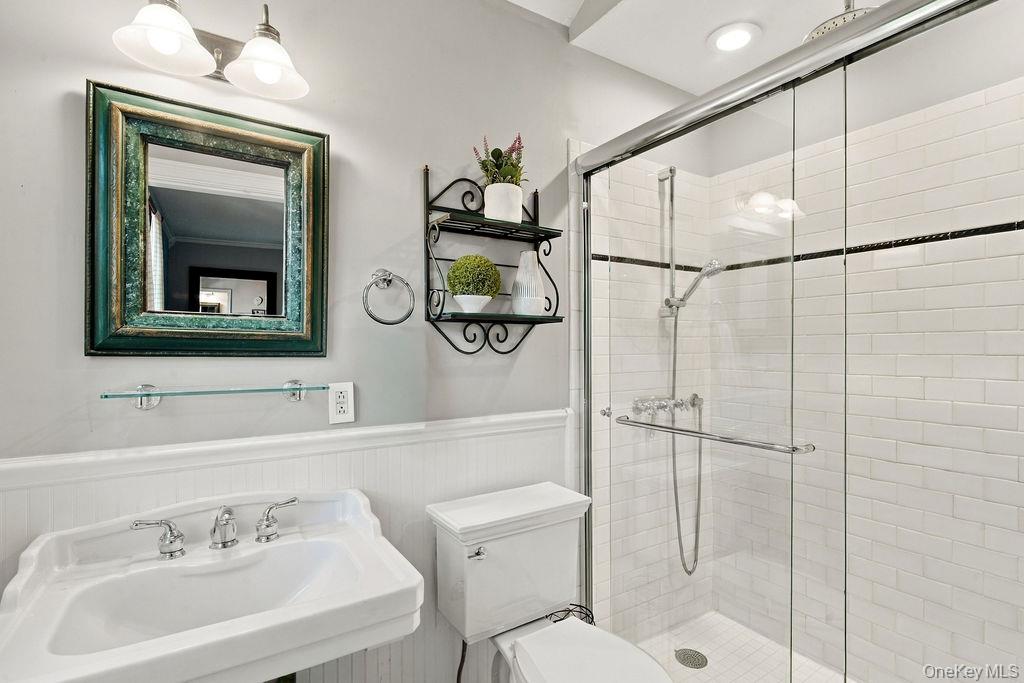 4 Bayview Circle Property Photo 12