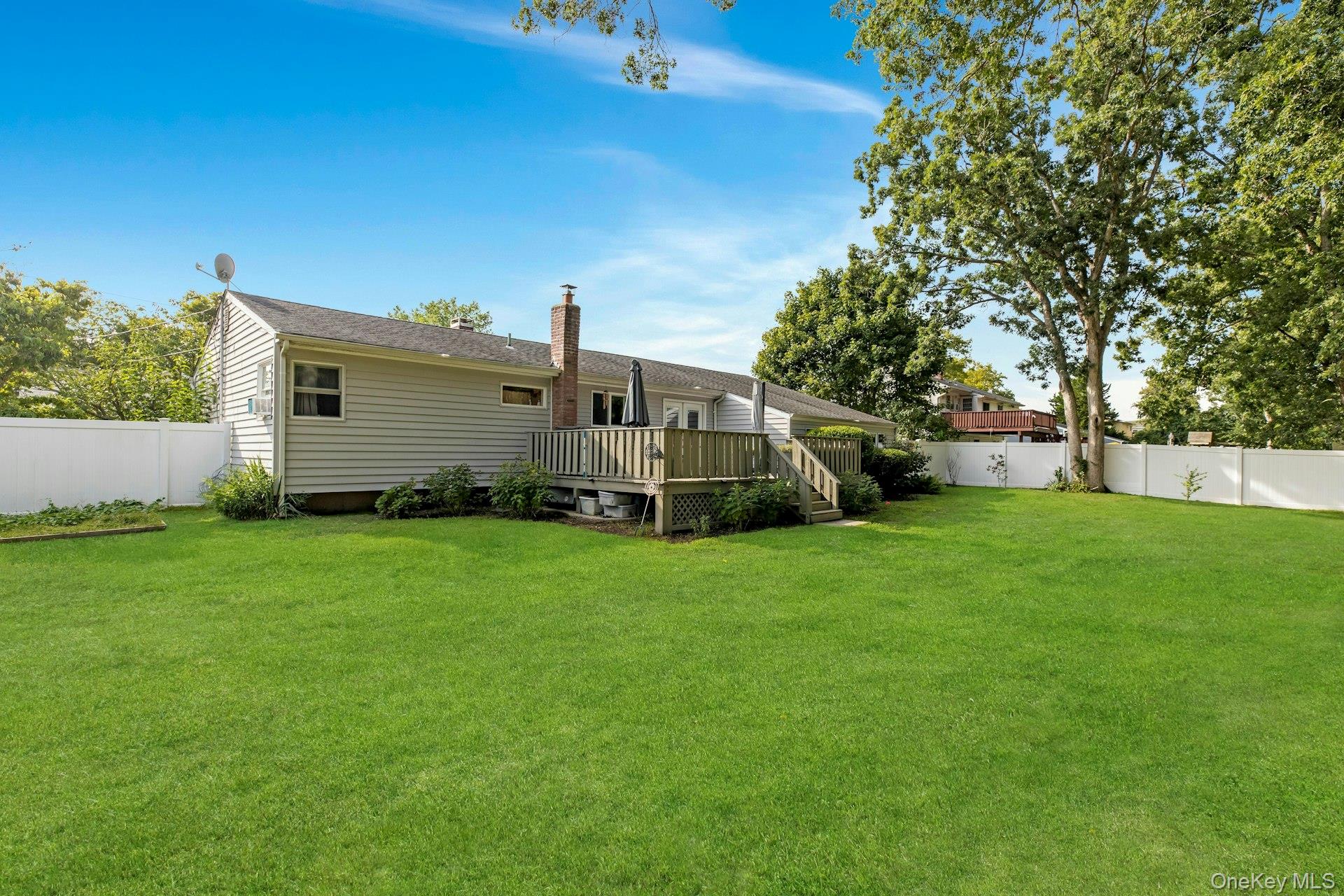 941 Montauk Avenue Property Photo 20