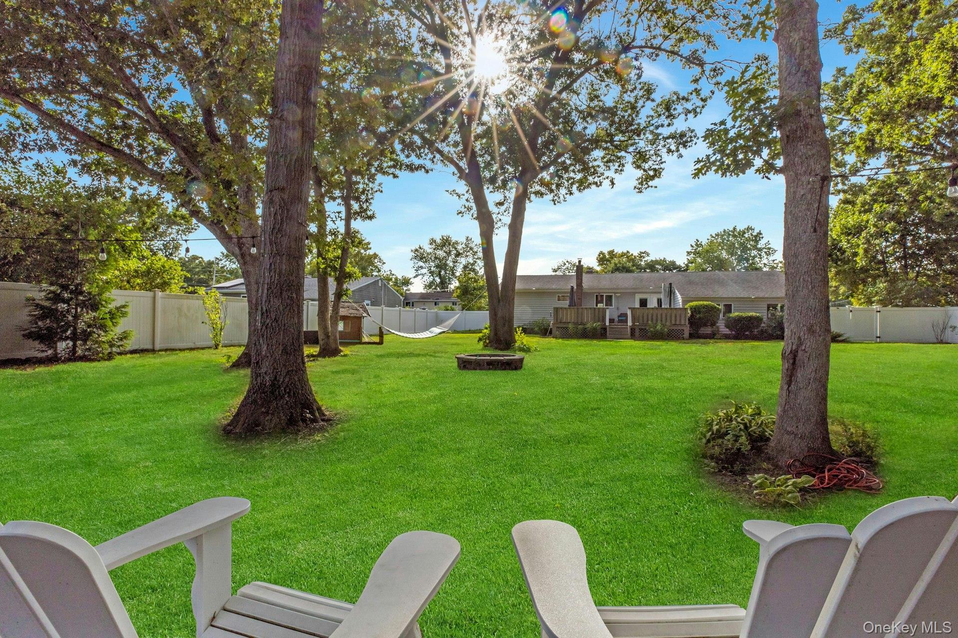 941 Montauk Avenue Property Photo 23