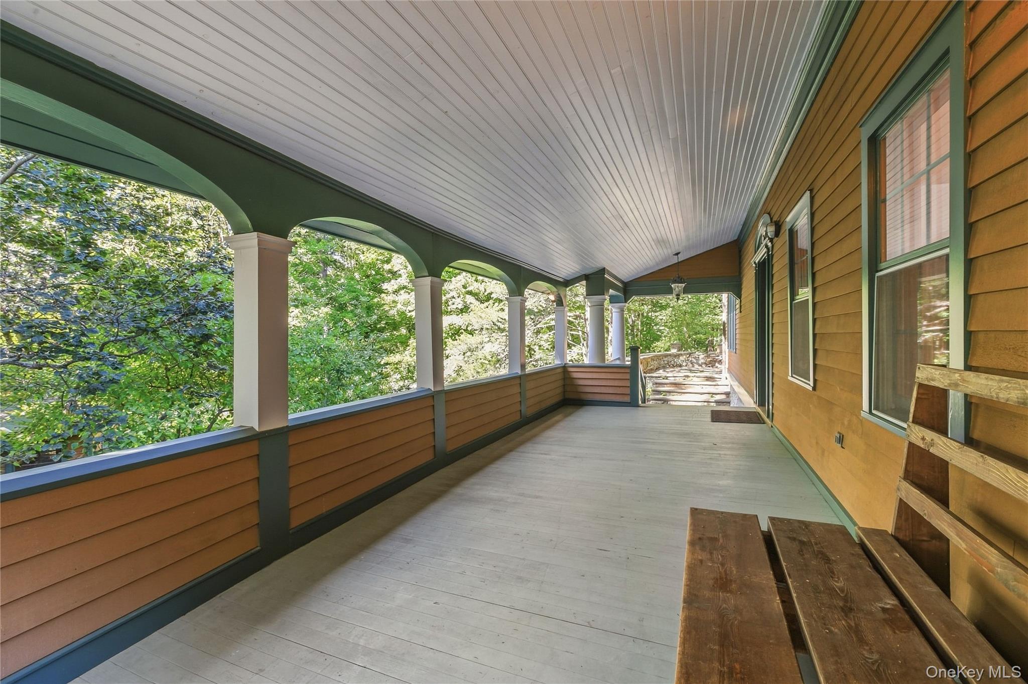 81 Glendale Road Property Photo 2