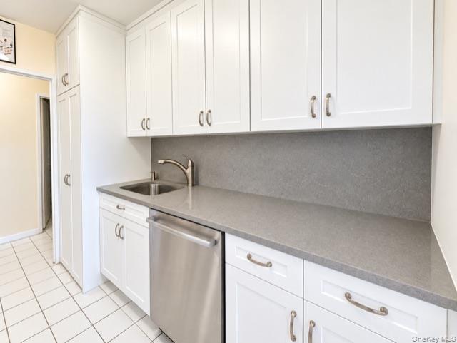 26910 Grand Central Parkway 15b Property Photo 12