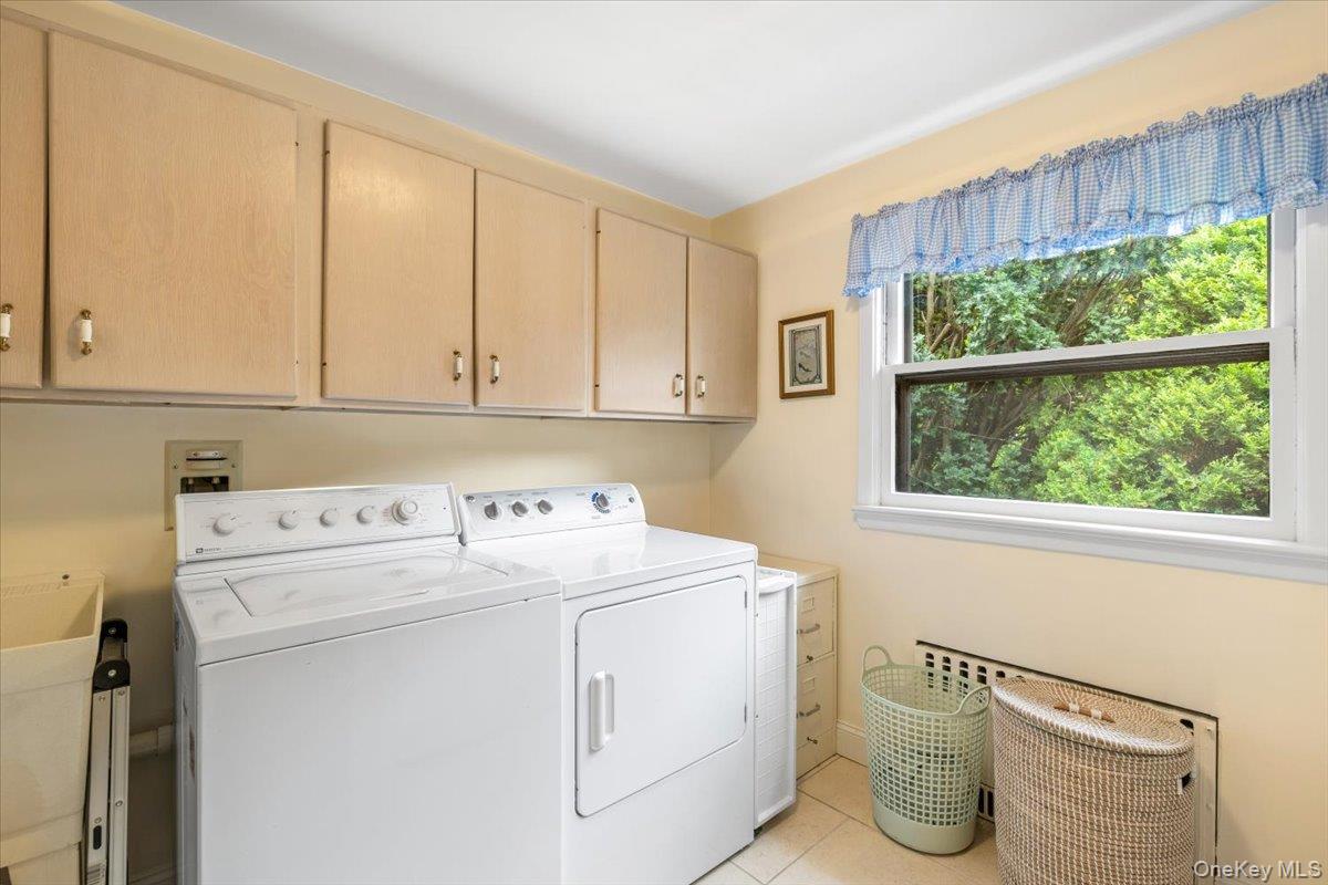 1211 Park Avenue Property Photo 9