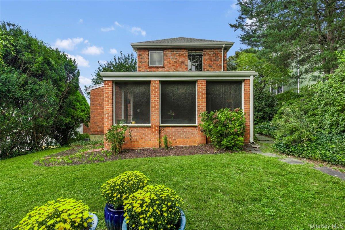 1211 Park Avenue Property Photo 19