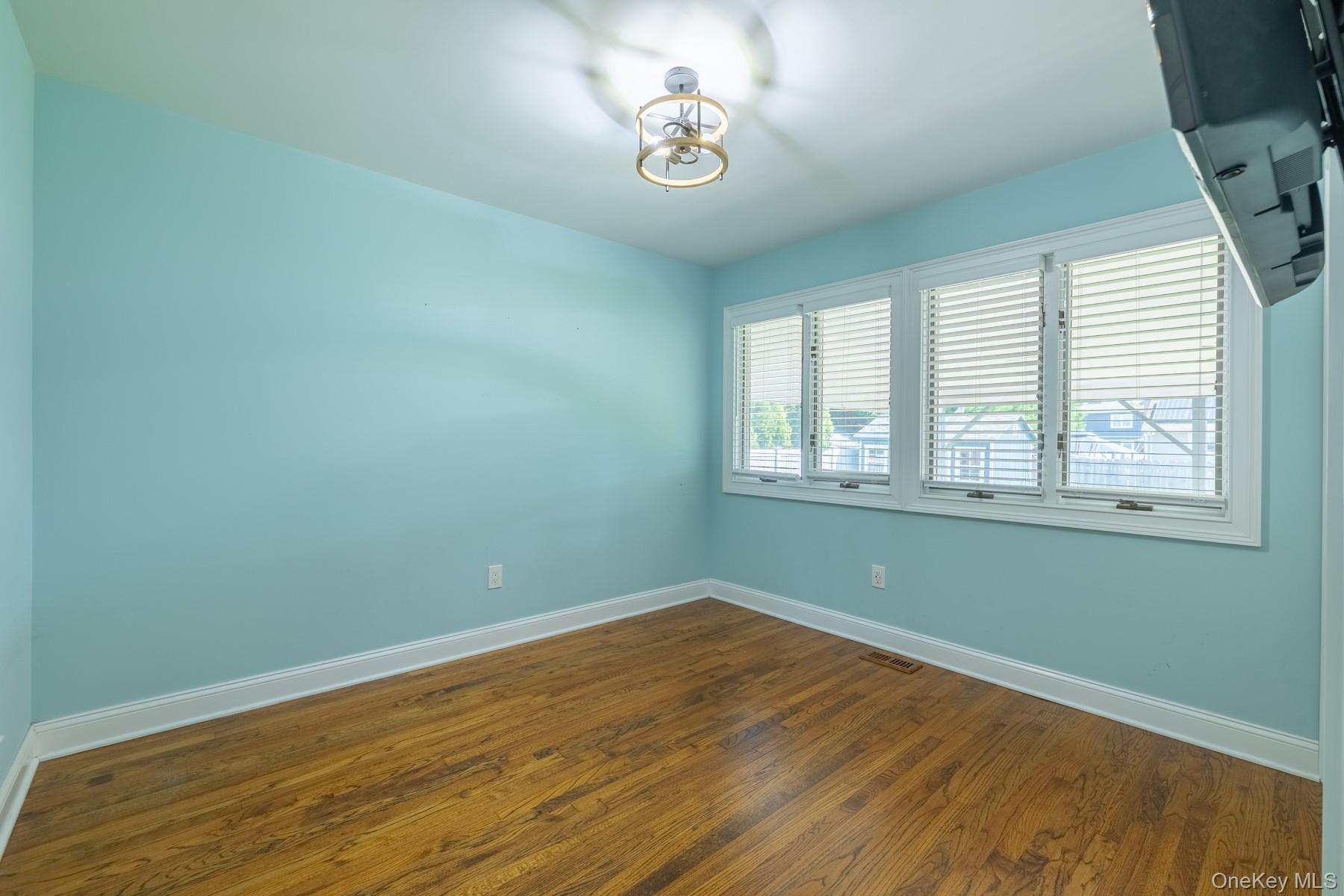 104 Justice Street Property Photo 10