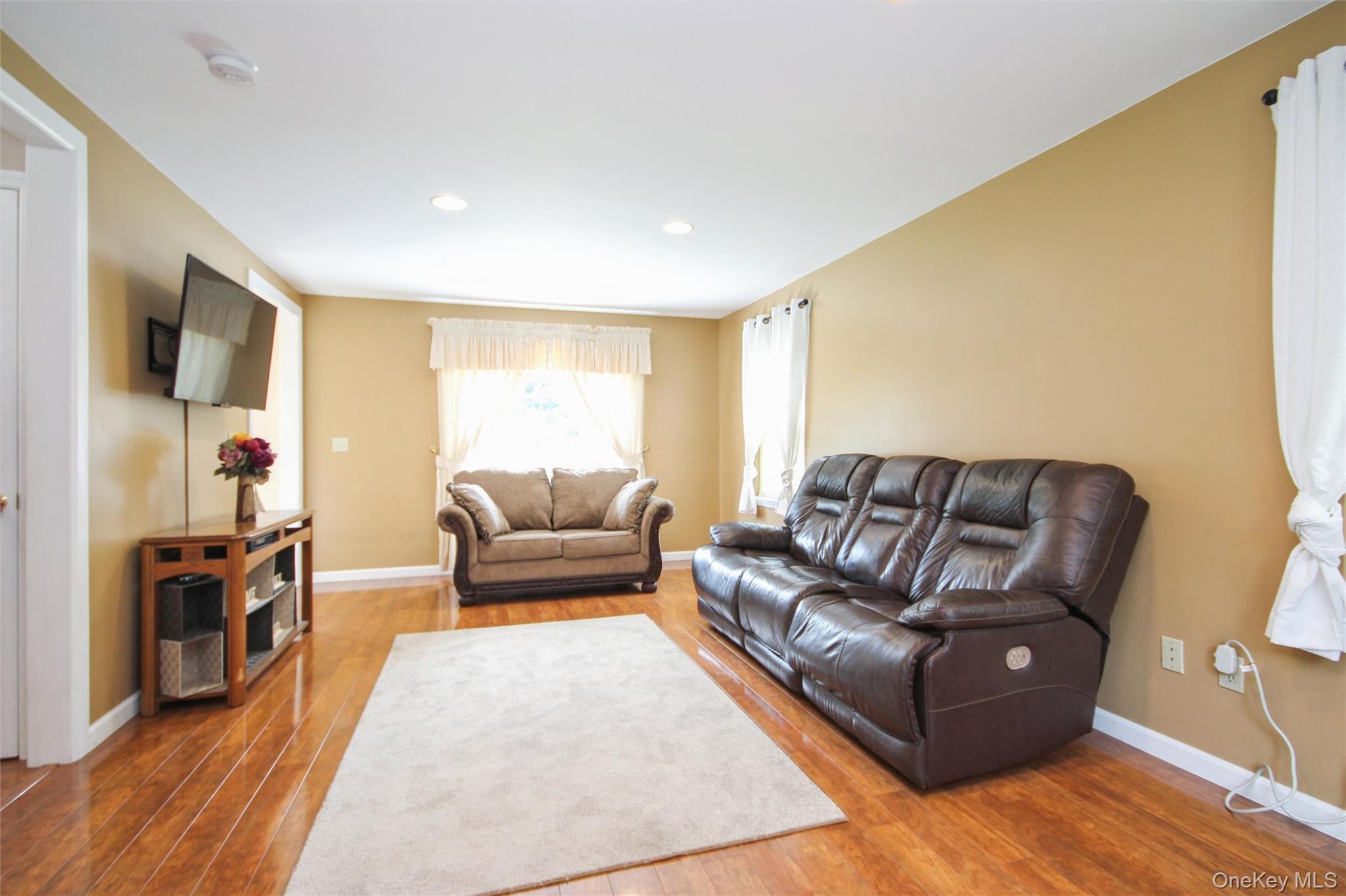 183 Fulton Street Property Photo 27