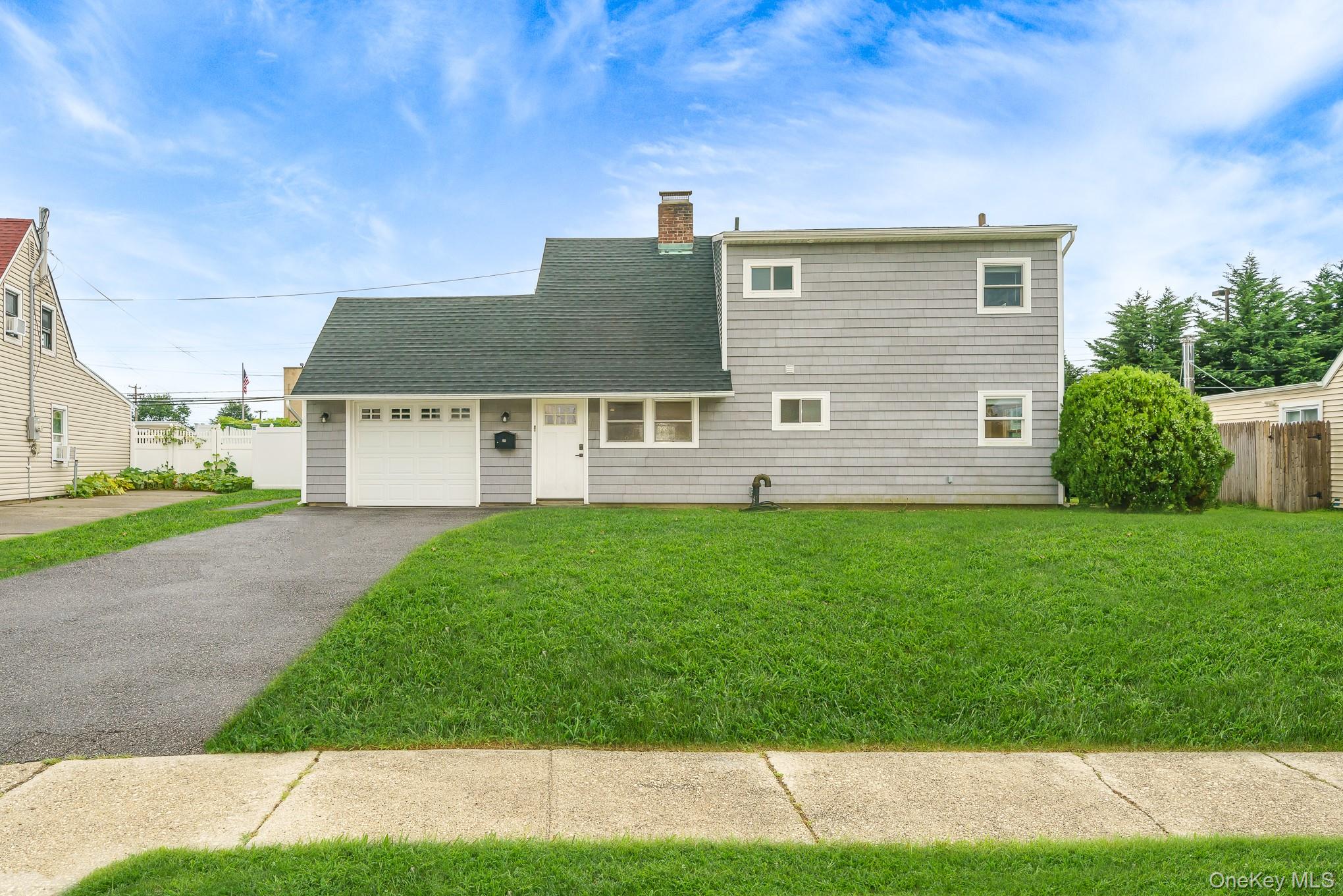 12 Squirrel Lane Property Photo 1
