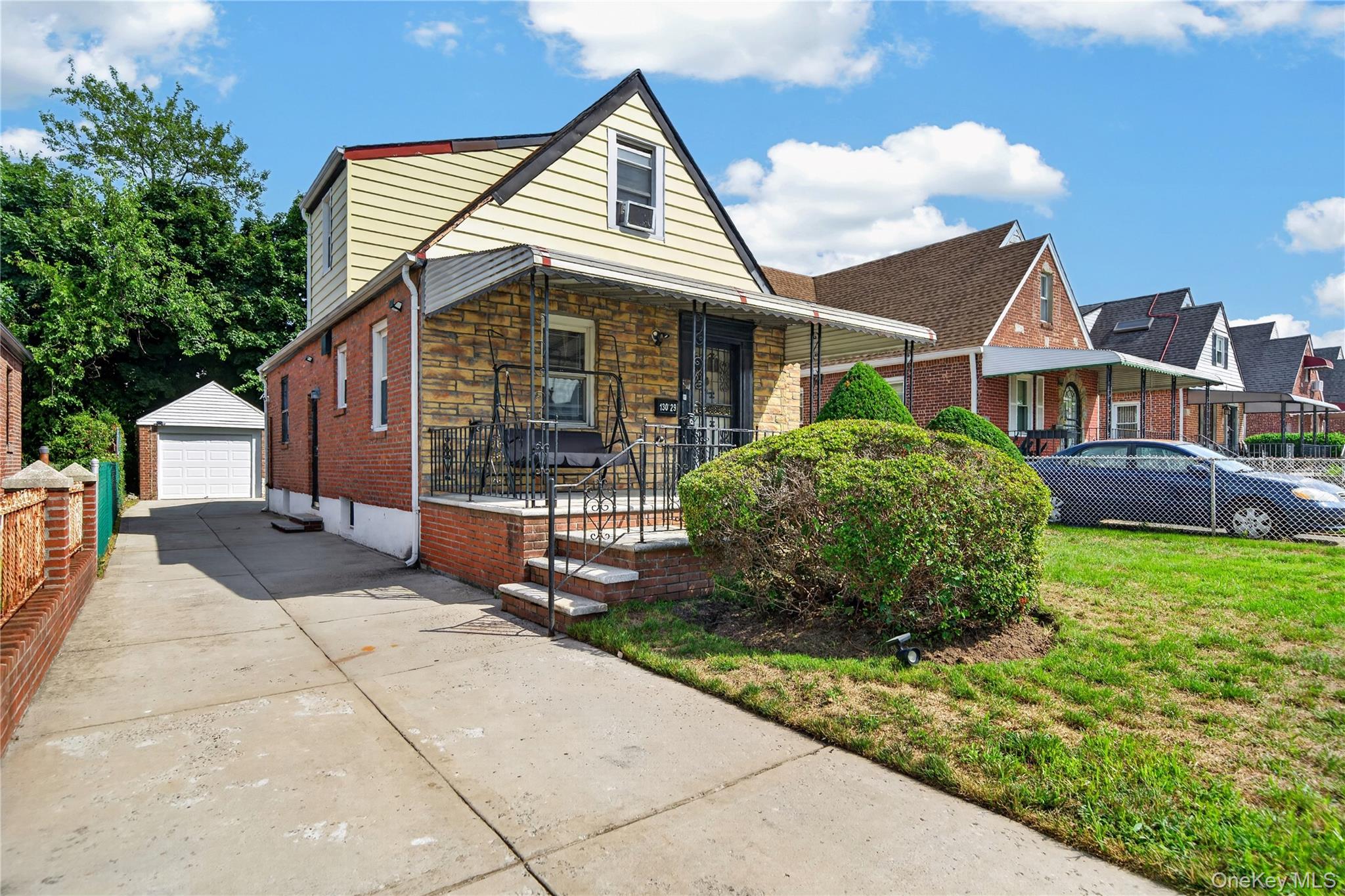 130-29 235th Street Property Photo 4
