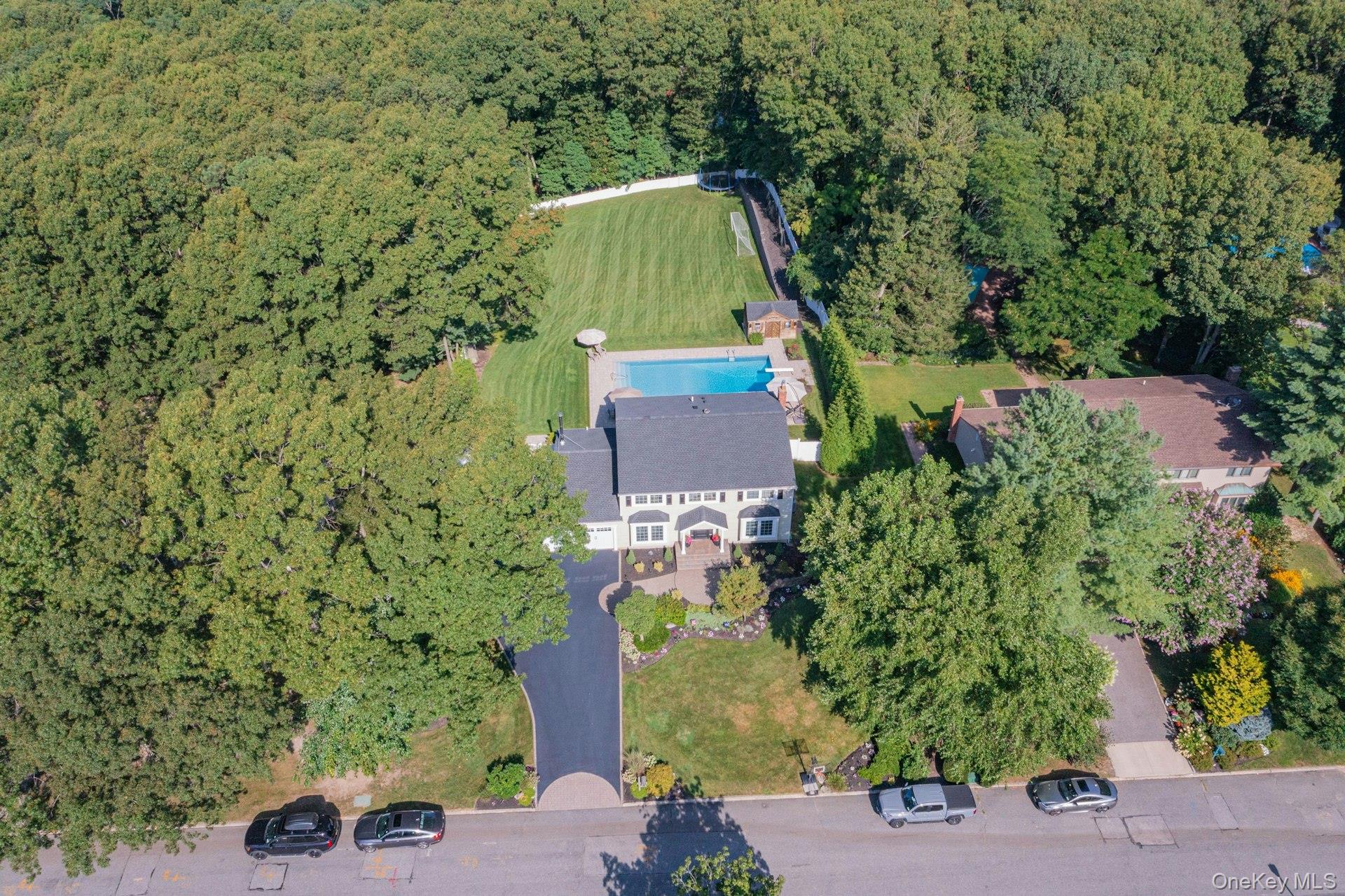 7 Stonehurst Lane Property Photo 49