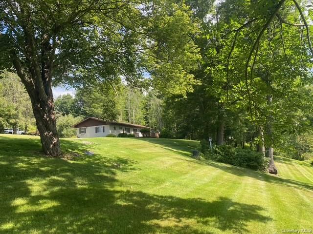10 Lakeview Road Property Photo 3