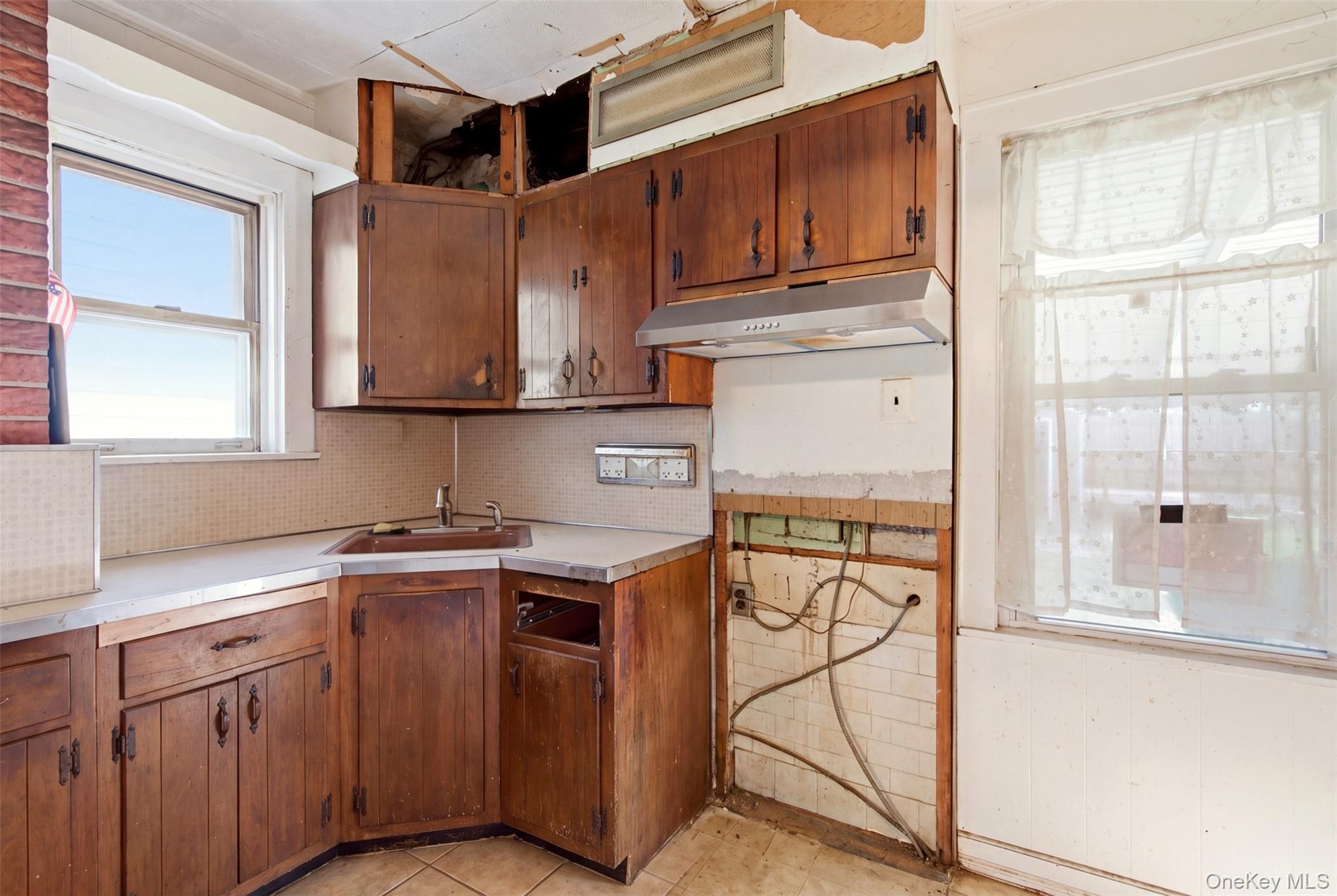 36 Cornell Street Property Photo 12