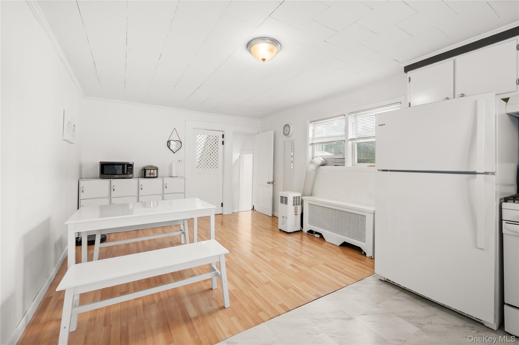 368 Catskill Avenue Property Photo 8